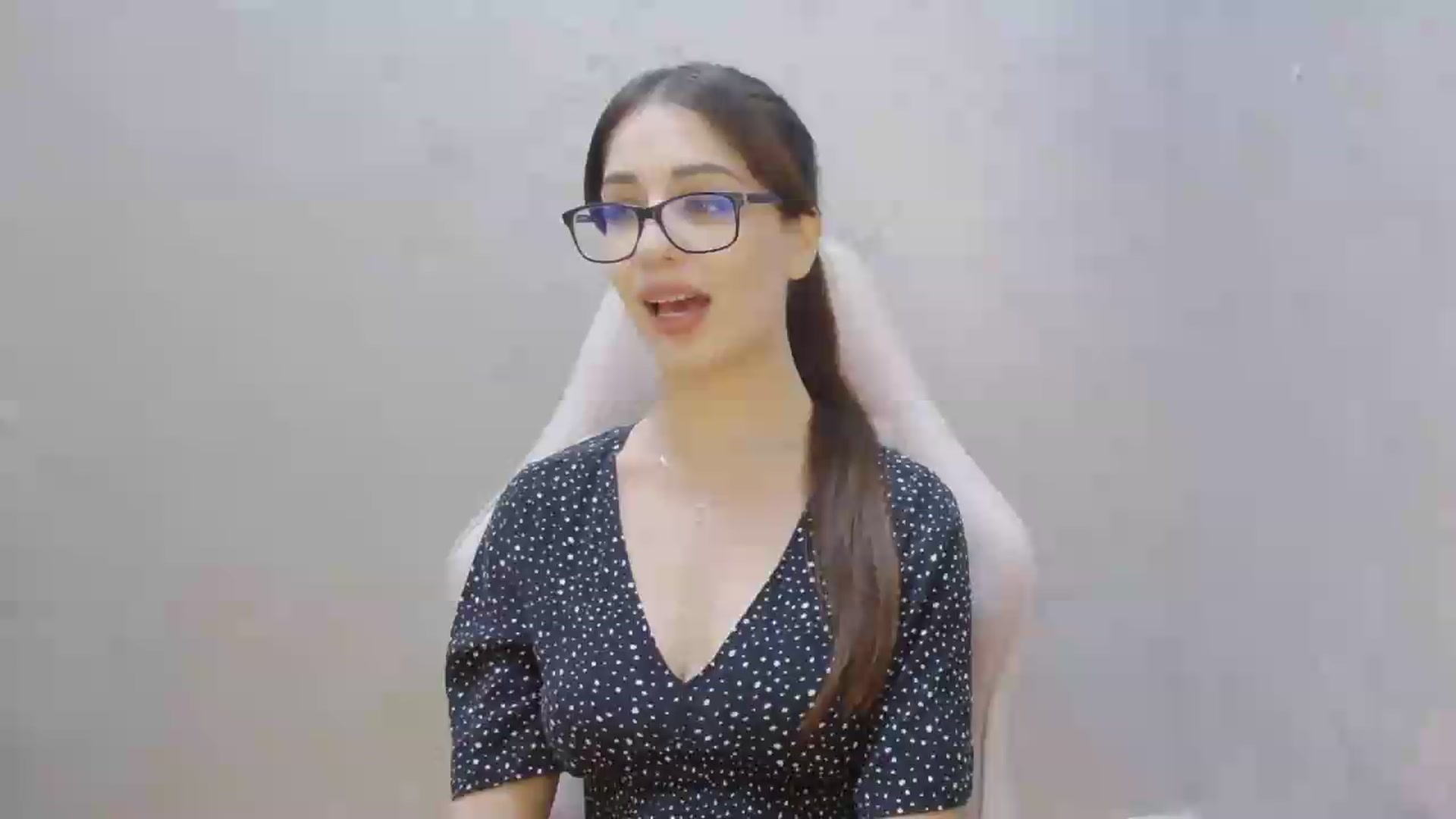 Gallery image thumbnail from AliceBlue's myfreecams stream on, 08/05/2026, 15:41 image 20 of 20