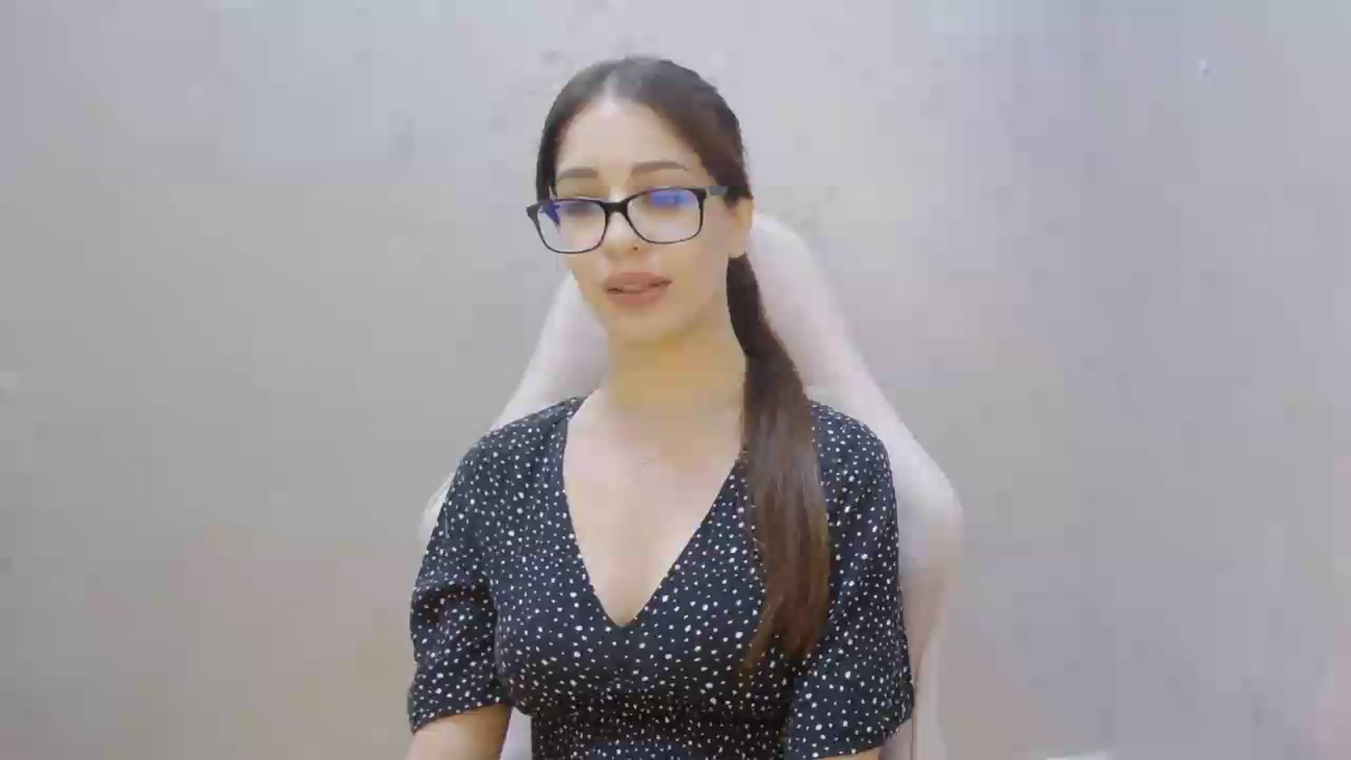 Gallery image thumbnail from AliceBlue's myfreecams stream on, 08/05/2026, 15:41 image 19 of 20