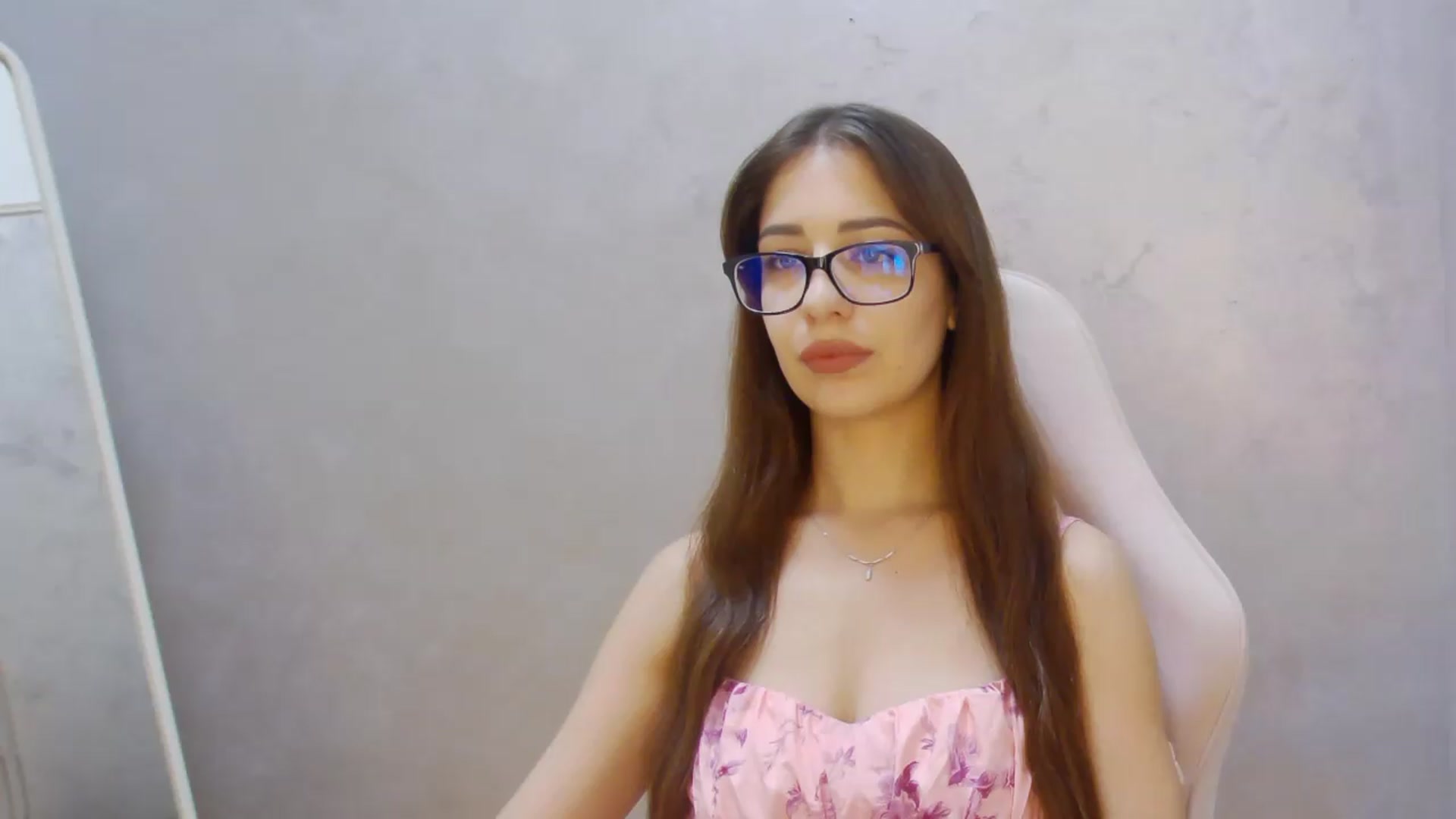 Gallery image thumbnail from AliceBlue's myfreecams stream on, 08/09/2026, 12:20 image 7 of 20