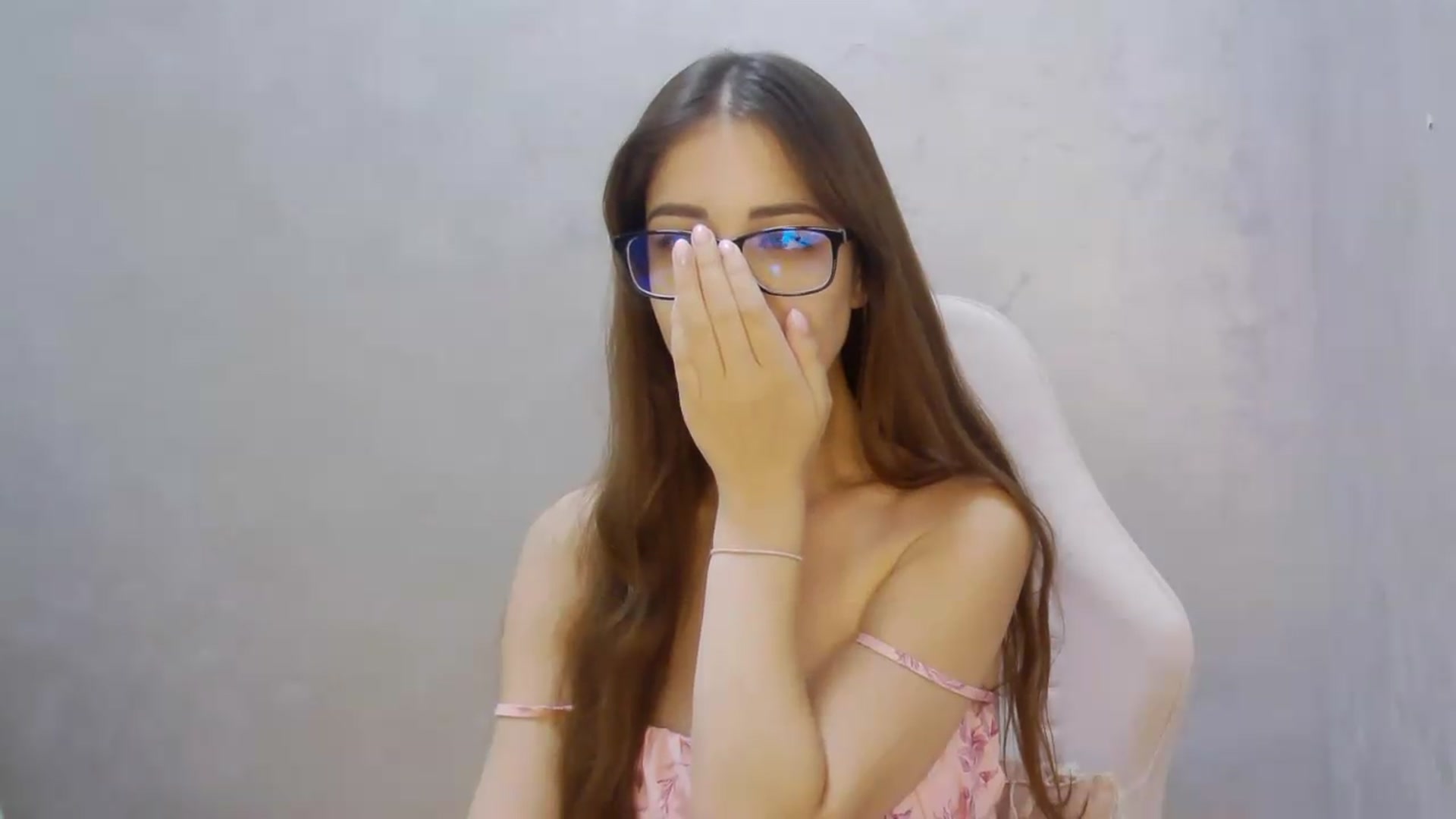 Gallery image thumbnail from AliceBlue's myfreecams stream on, 08/09/2026, 15:03 image 16 of 20