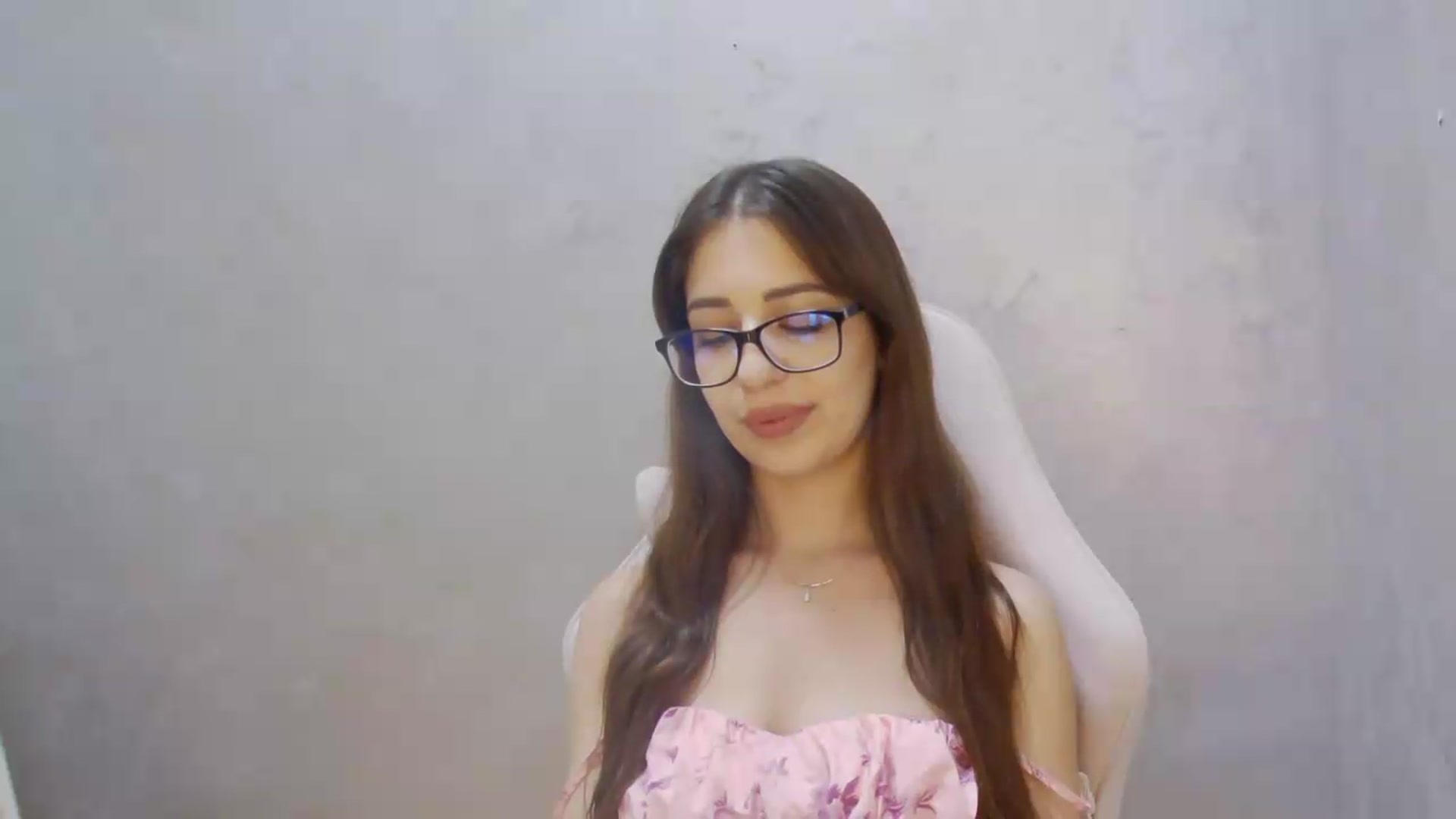 Gallery image thumbnail from AliceBlue's myfreecams stream on, 08/09/2026, 15:24 image 15 of 20