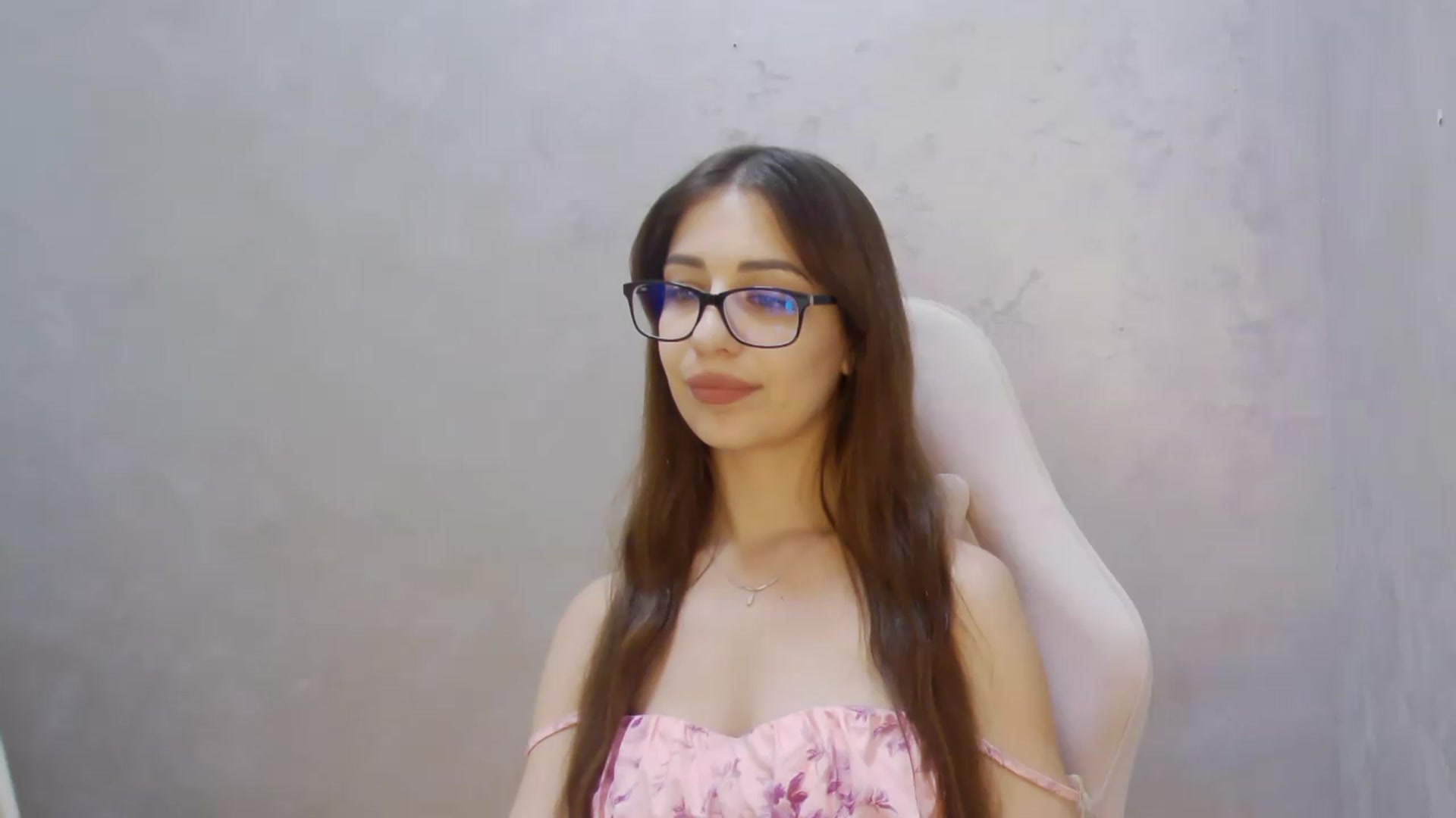 Gallery image thumbnail from AliceBlue's myfreecams stream on, 08/09/2026, 15:24 image 3 of 20