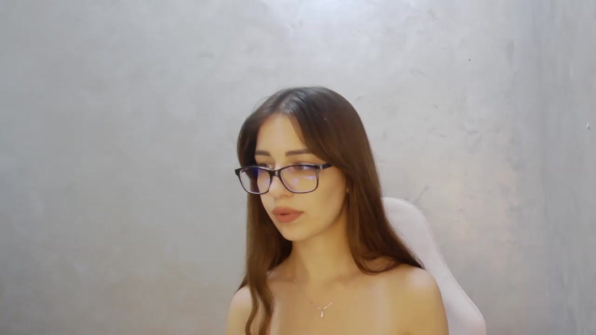 Gallery image thumbnail from AliceBlue's myfreecams stream on, 08/09/2026, 15:43 image 2 of 20