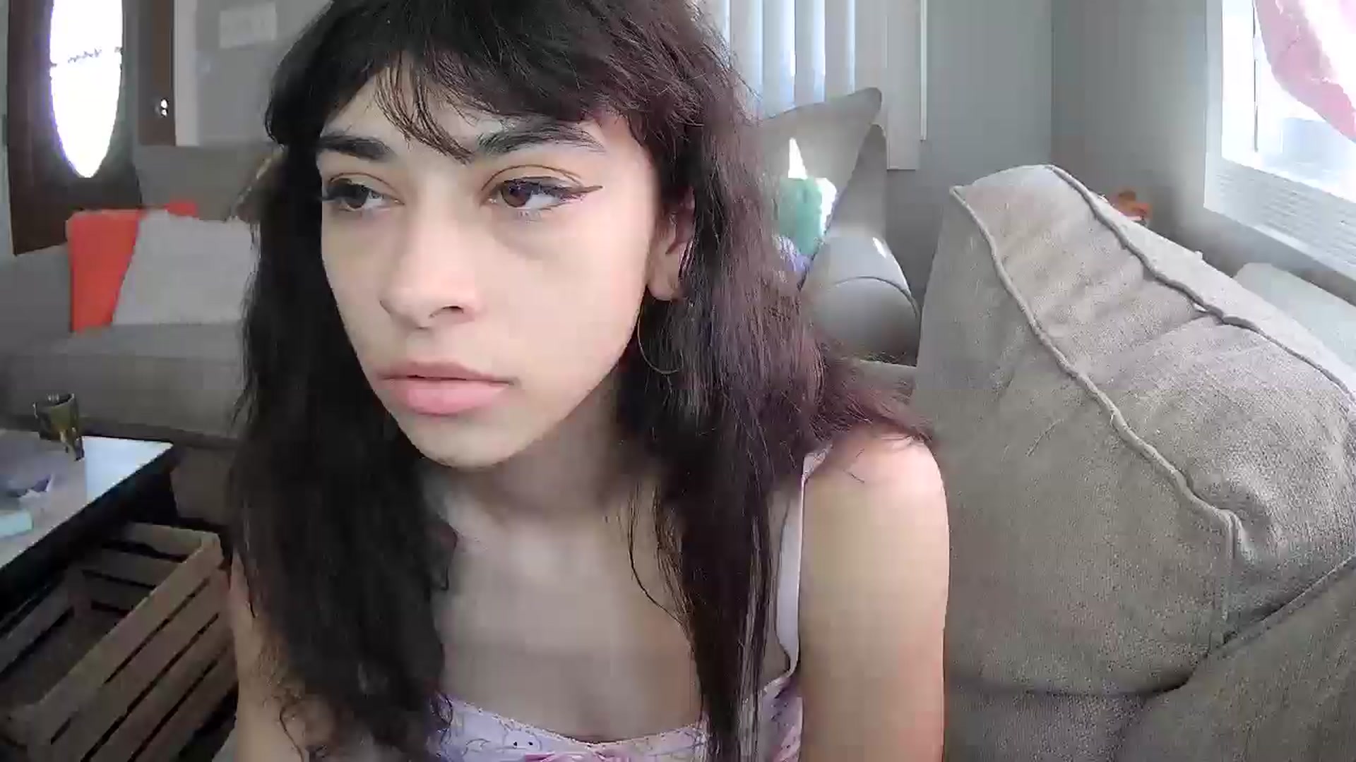 Gallery image thumbnail from AliceEllis's myfreecams stream on, 05/15/2025, 13:57 image 13 of 20