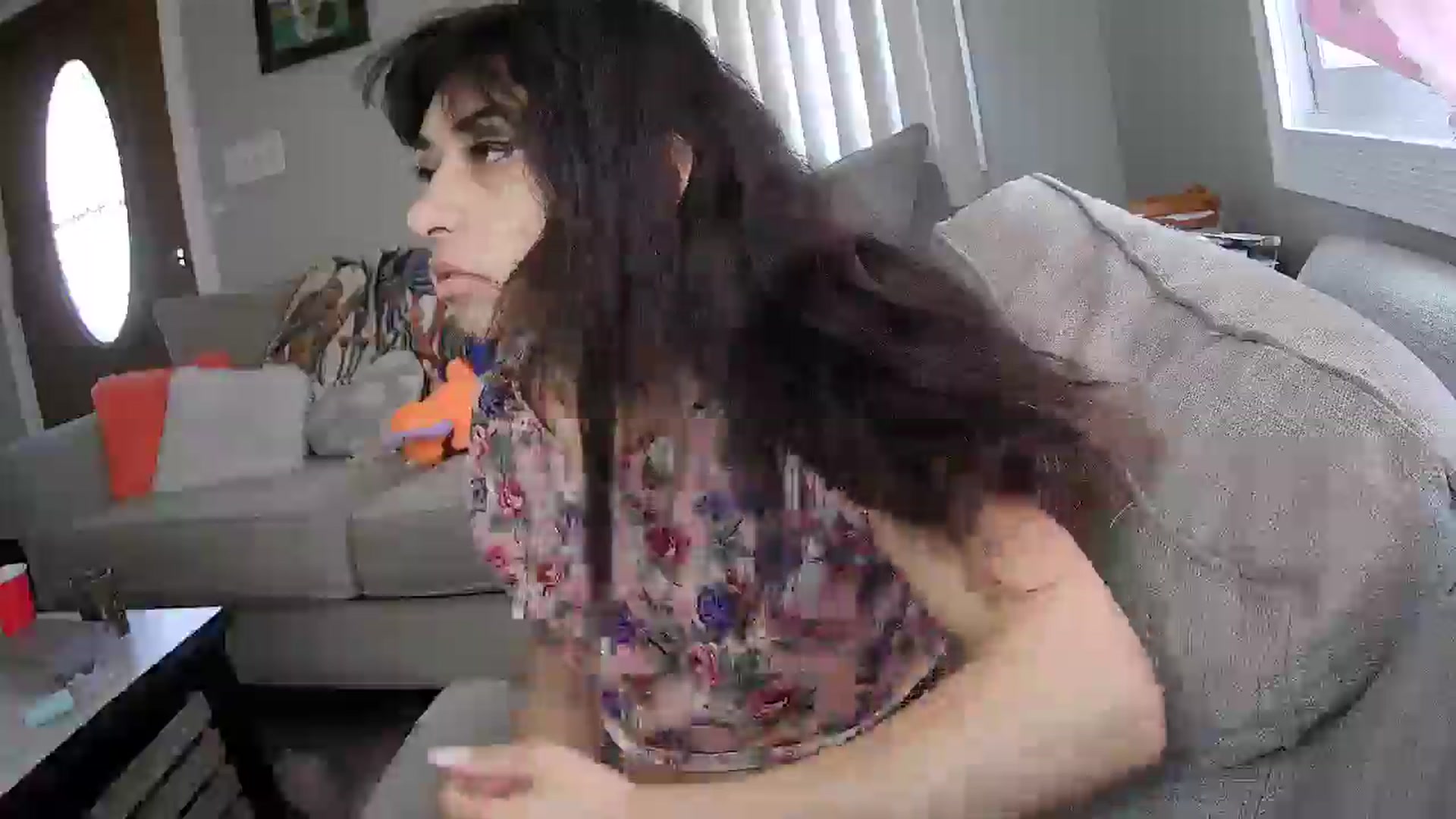 Gallery image thumbnail from AliceEllis's myfreecams stream on, 05/15/2025, 15:51 image 9 of 20