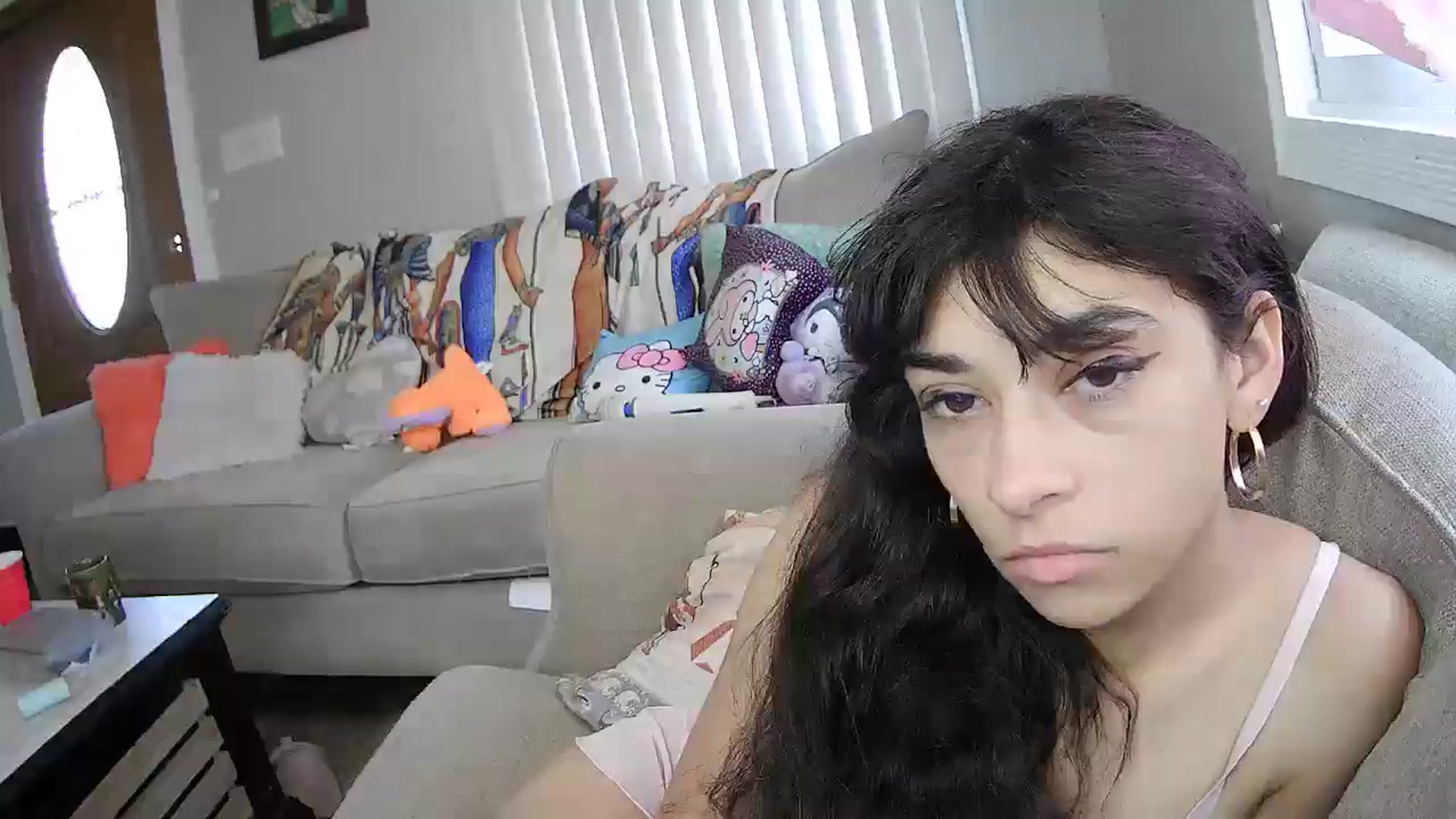 Gallery image thumbnail from AliceEllis's myfreecams stream on, 05/15/2025, 15:51 image 4 of 20