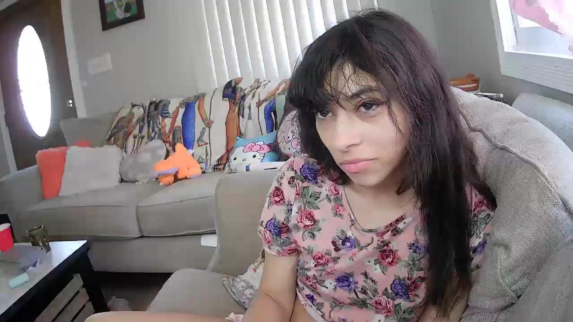 Gallery image thumbnail from AliceEllis's myfreecams stream on, 05/15/2025, 15:51 image 17 of 20