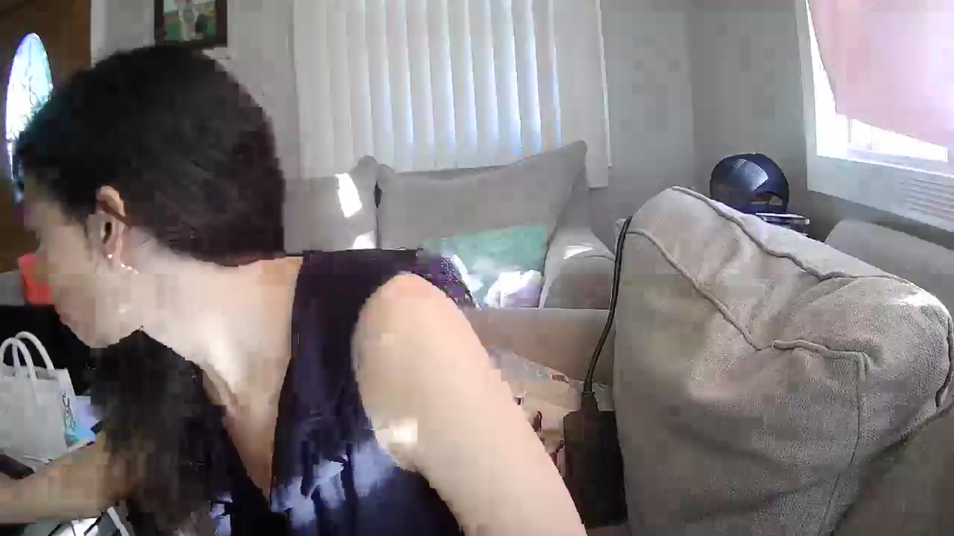 Gallery image thumbnail from AliceEllis's myfreecams stream on, 05/16/2025, 13:05 image 4 of 20