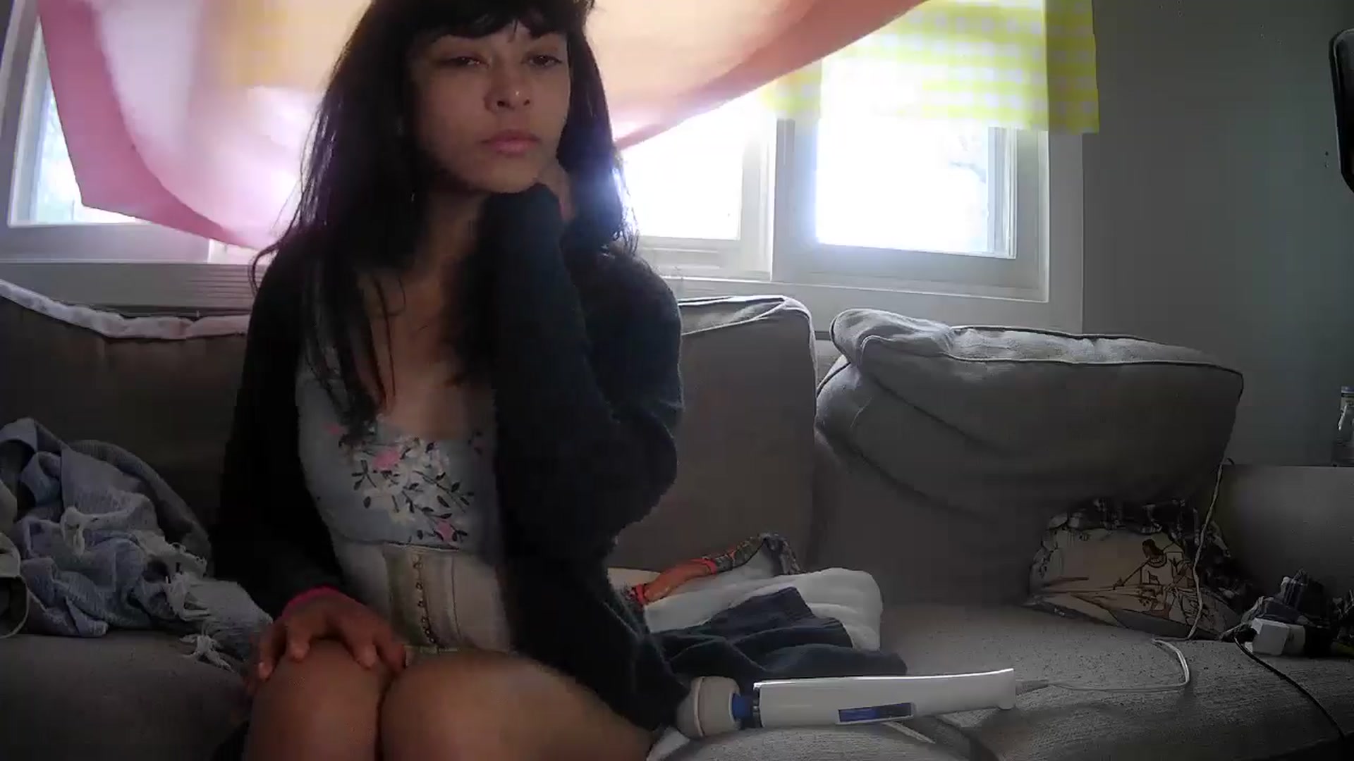 Gallery image thumbnail from AliceEllis's myfreecams stream on, 05/20/2025, 17:12 image 16 of 20