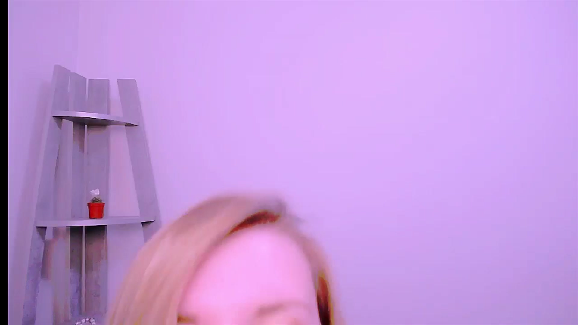 Gallery image thumbnail from AliceFire_'s myfreecams stream on, 08/24/2024, 11:45 image 5 of 20