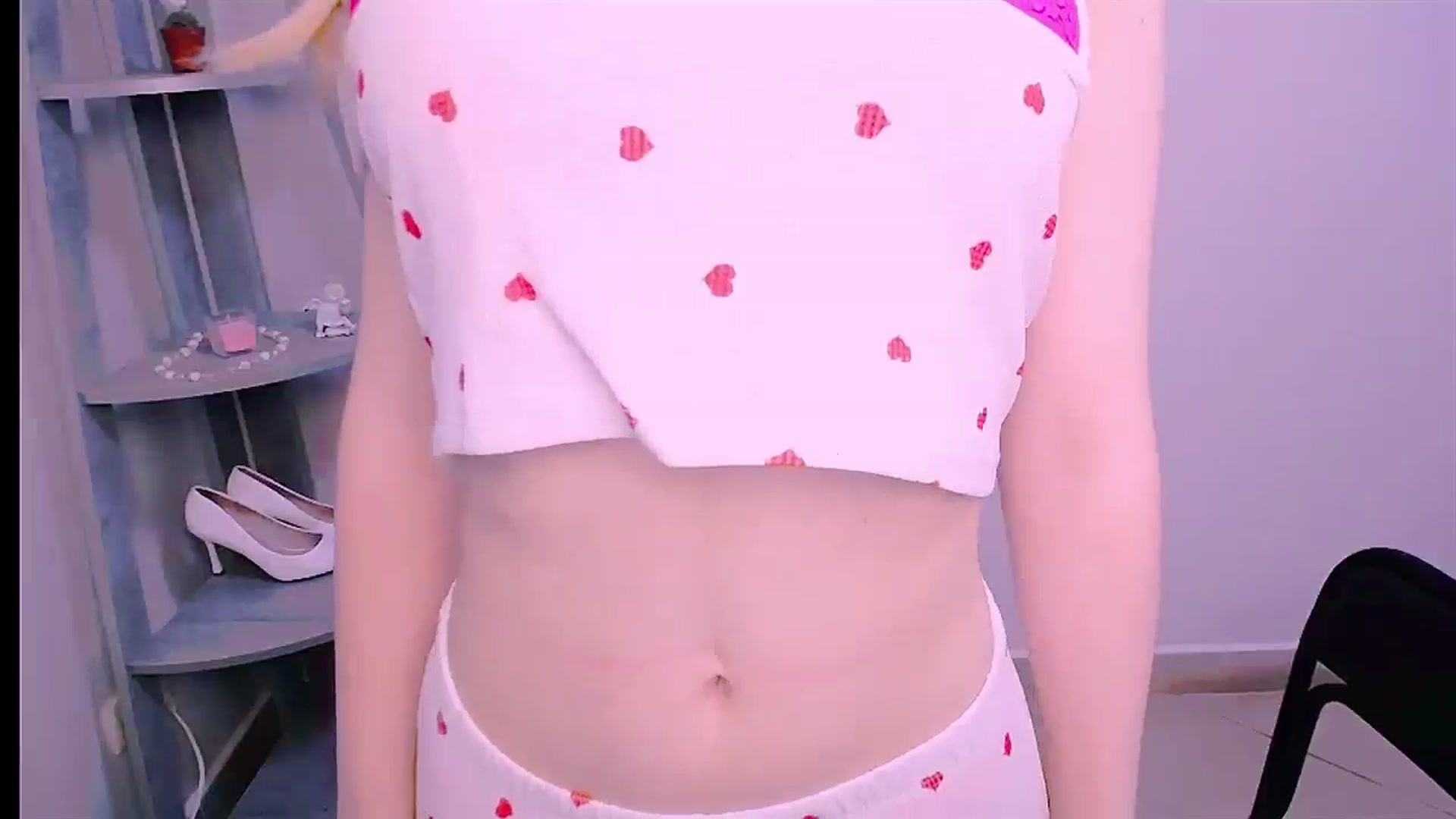 Gallery image thumbnail from AliceFire_'s myfreecams stream on, 08/30/2024, 08:30 image 13 of 20