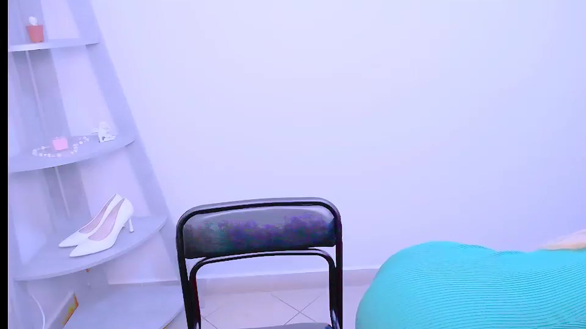 Gallery image thumbnail from AliceFire_'s myfreecams stream on, 09/30/2024, 12:00 image 14 of 20