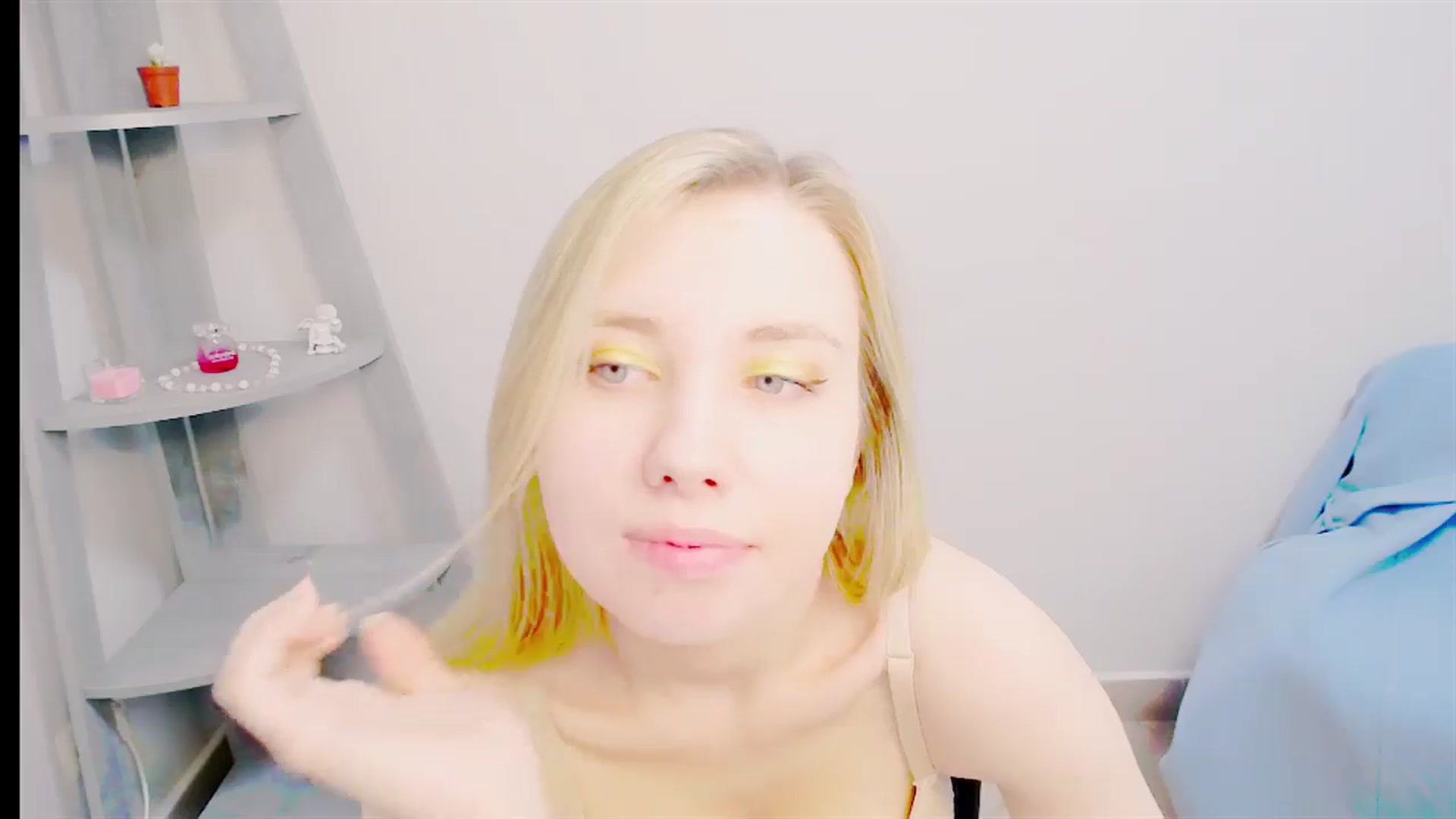 Gallery image thumbnail from AliceFire_'s myfreecams stream on, 10/30/2024, 12:55 image 13 of 20