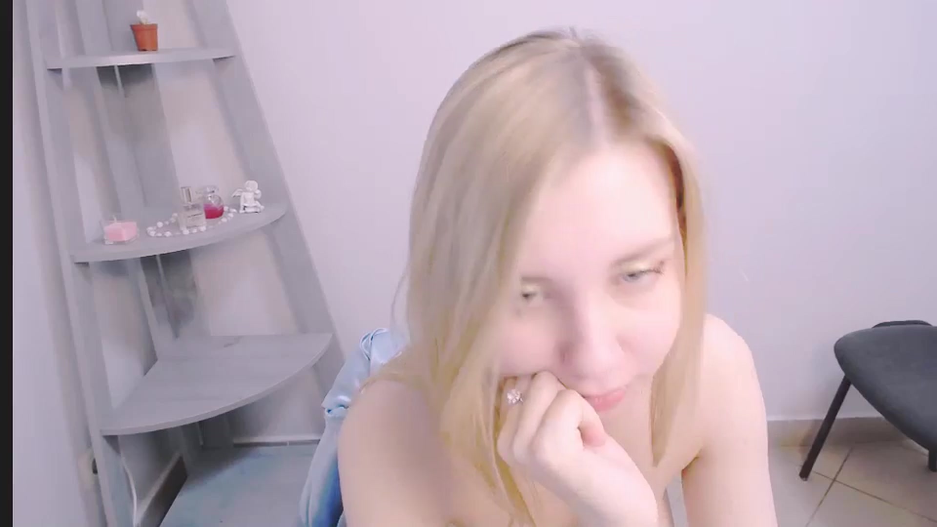 Gallery image thumbnail from AliceFire_'s myfreecams stream on, 11/03/2024, 11:05 image 6 of 20