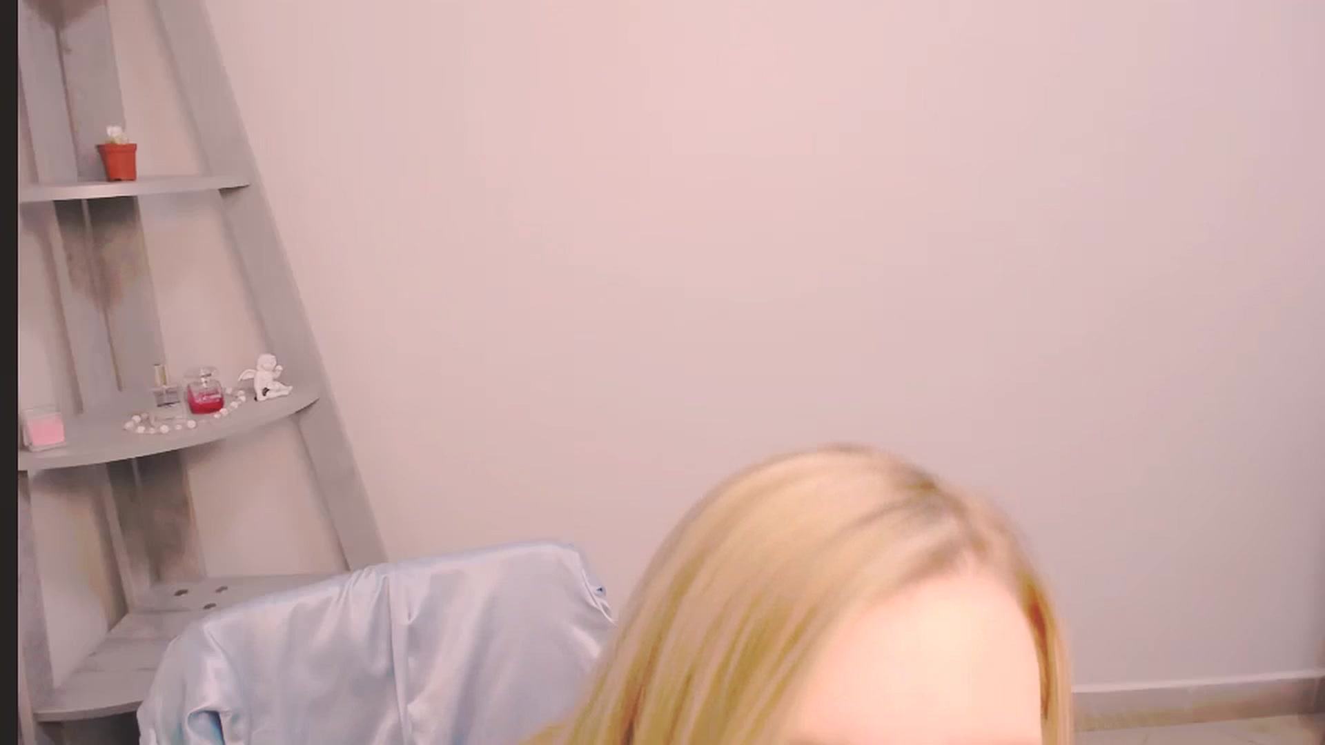 Gallery image thumbnail from AliceFire_'s myfreecams stream on, 11/08/2024, 10:48 image 13 of 20