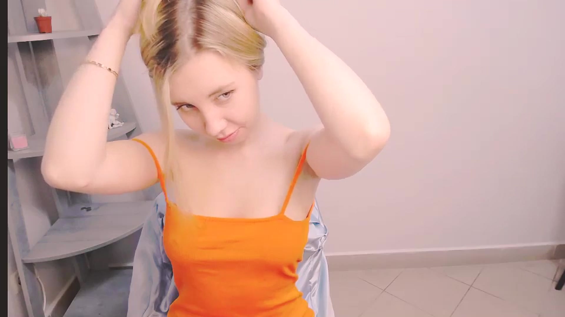 Gallery image thumbnail from AliceFire_'s myfreecams stream on, 11/09/2024, 12:24 image 12 of 20