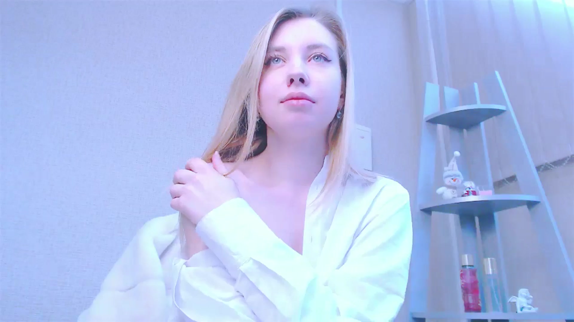 Gallery image thumbnail from AliceFire_'s myfreecams stream on, 01/11/2025, 11:20 image 9 of 20