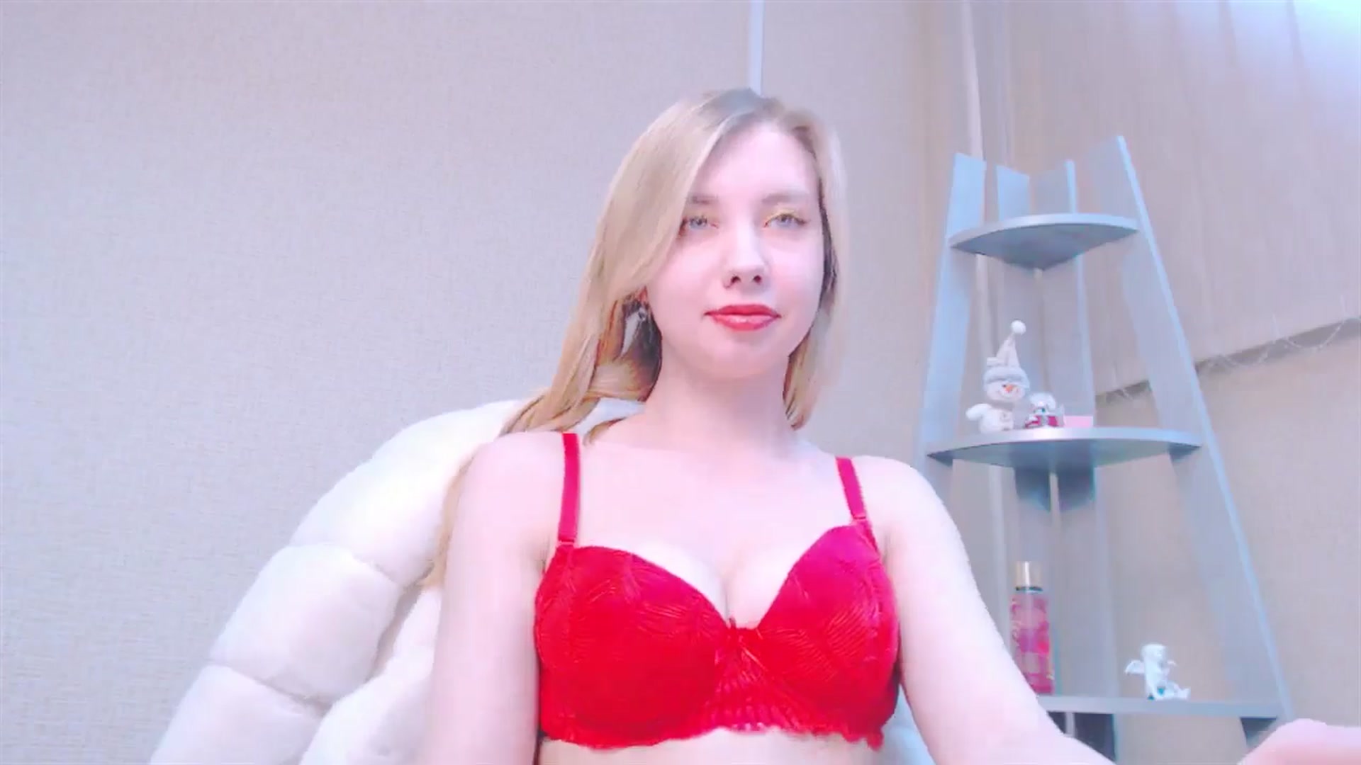 Gallery image thumbnail from AliceFire_'s myfreecams stream on, 01/15/2025, 10:20 image 7 of 20