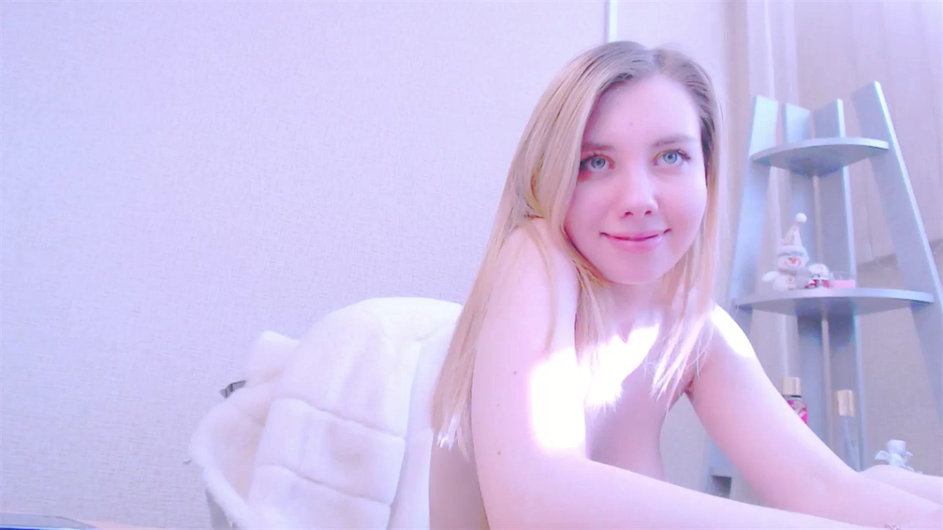 Gallery image thumbnail from AliceFire_'s myfreecams stream on, 01/20/2025, 11:09 image 17 of 20