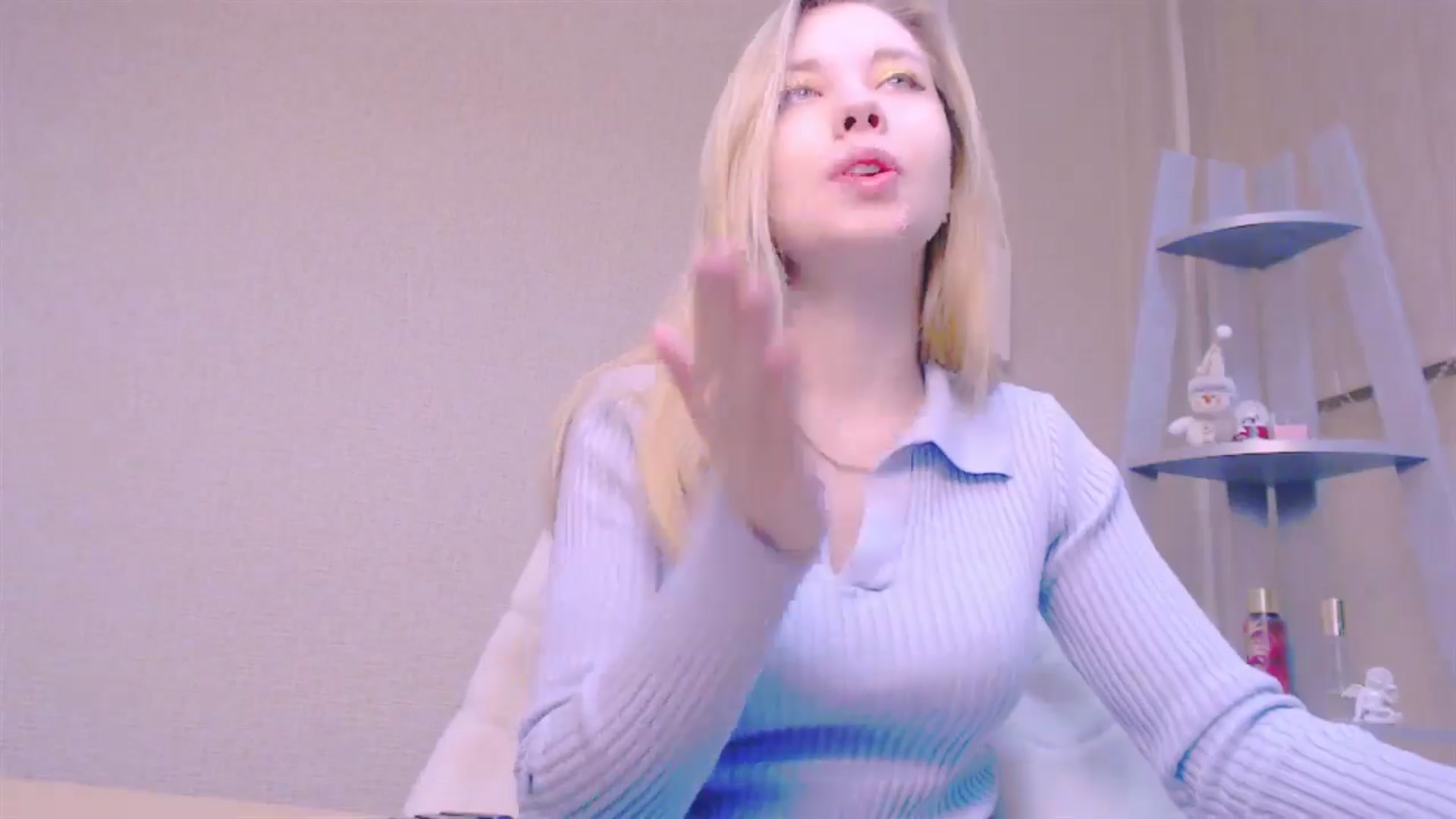 Gallery image thumbnail from AliceFire_'s myfreecams stream on, 02/04/2025, 07:23 image 5 of 20