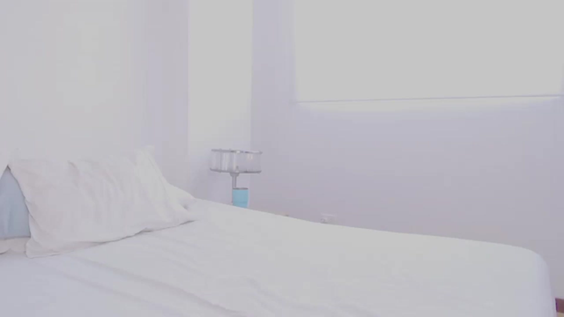 Gallery image thumbnail from AliceFox_'s myfreecams stream on, 11/14/2022, 19:31 image 10 of 20