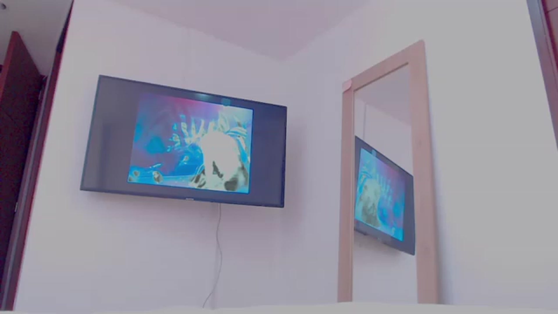 Gallery image thumbnail from AliceFox_'s myfreecams stream on, 03/31/2023, 15:58 image 1 of 20