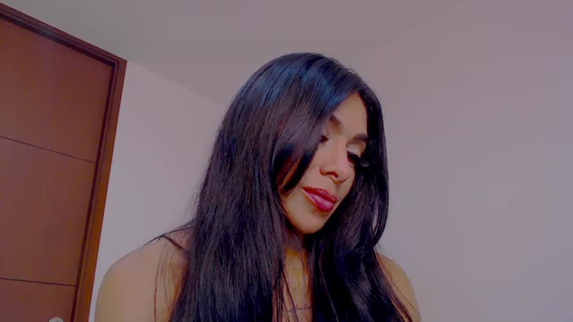 Gallery image thumbnail from AliceFox_'s myfreecams stream on, 06/18/2023, 24:52 image 1 of 20