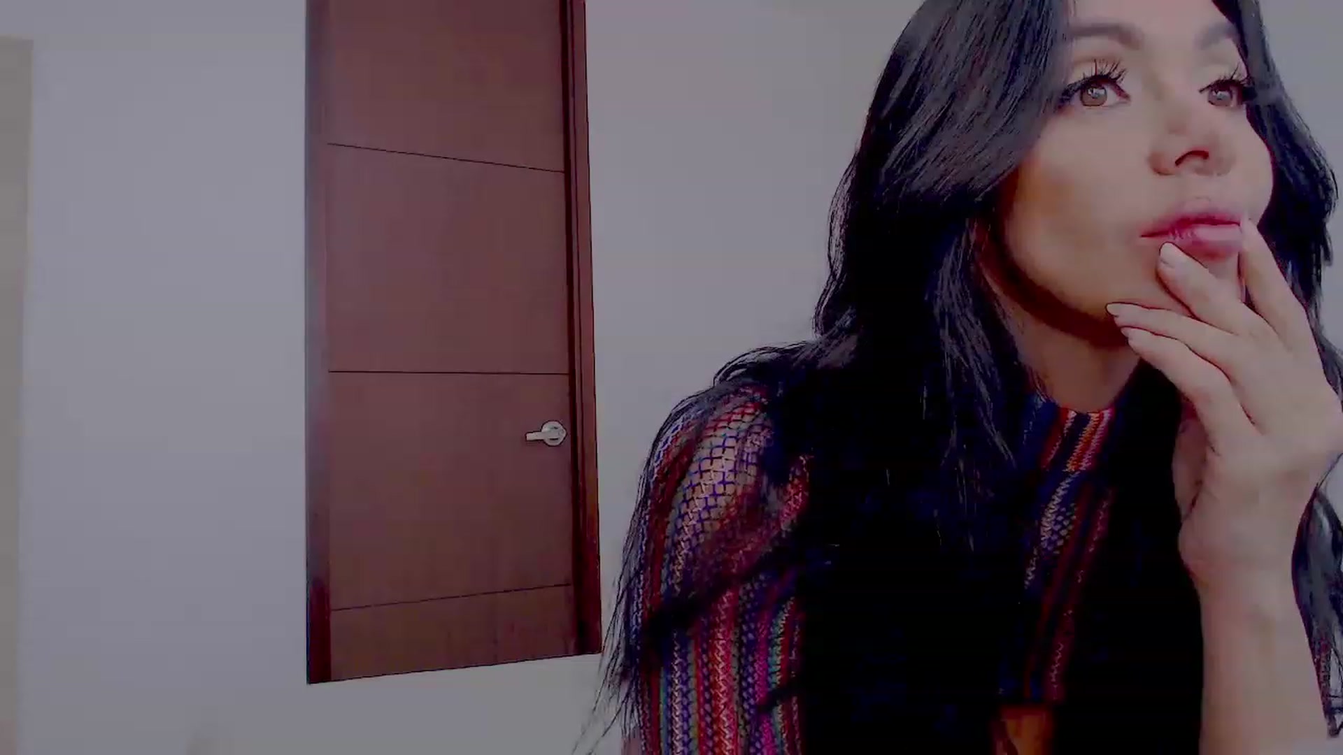 Gallery image thumbnail from AliceFox_'s myfreecams stream on, 06/21/2023, 19:42 image 14 of 20