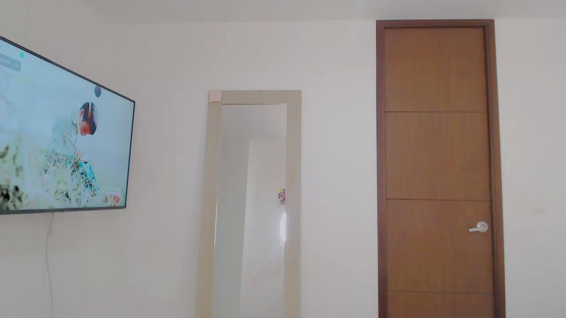 Gallery image thumbnail from AliceFox_'s myfreecams stream on, 07/12/2023, 17:41 image 15 of 20