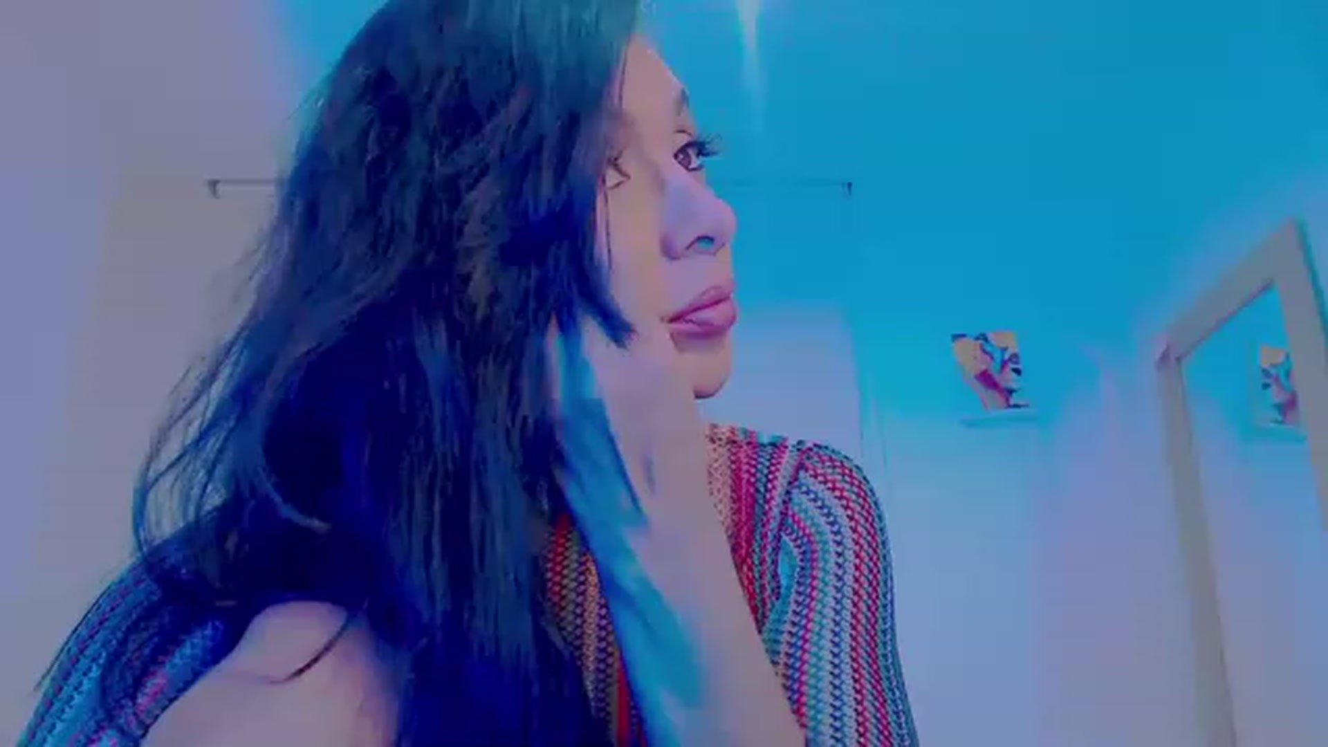 Gallery image thumbnail from AliceFox_'s myfreecams stream on, 07/19/2023, 03:38 image 17 of 20