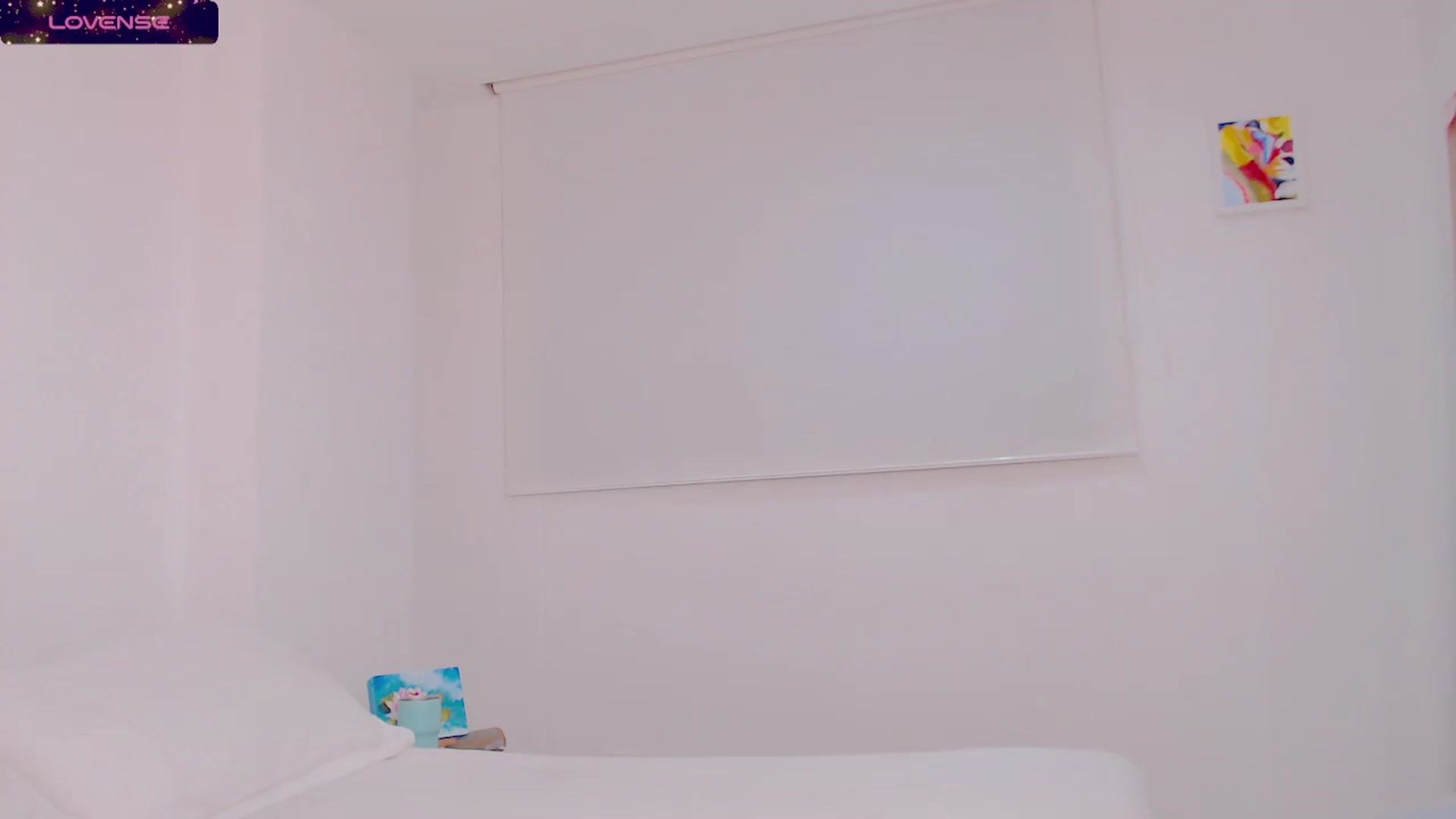 Gallery image thumbnail from AliceFox_'s myfreecams stream on, 01/03/2024, 01:54 image 19 of 20
