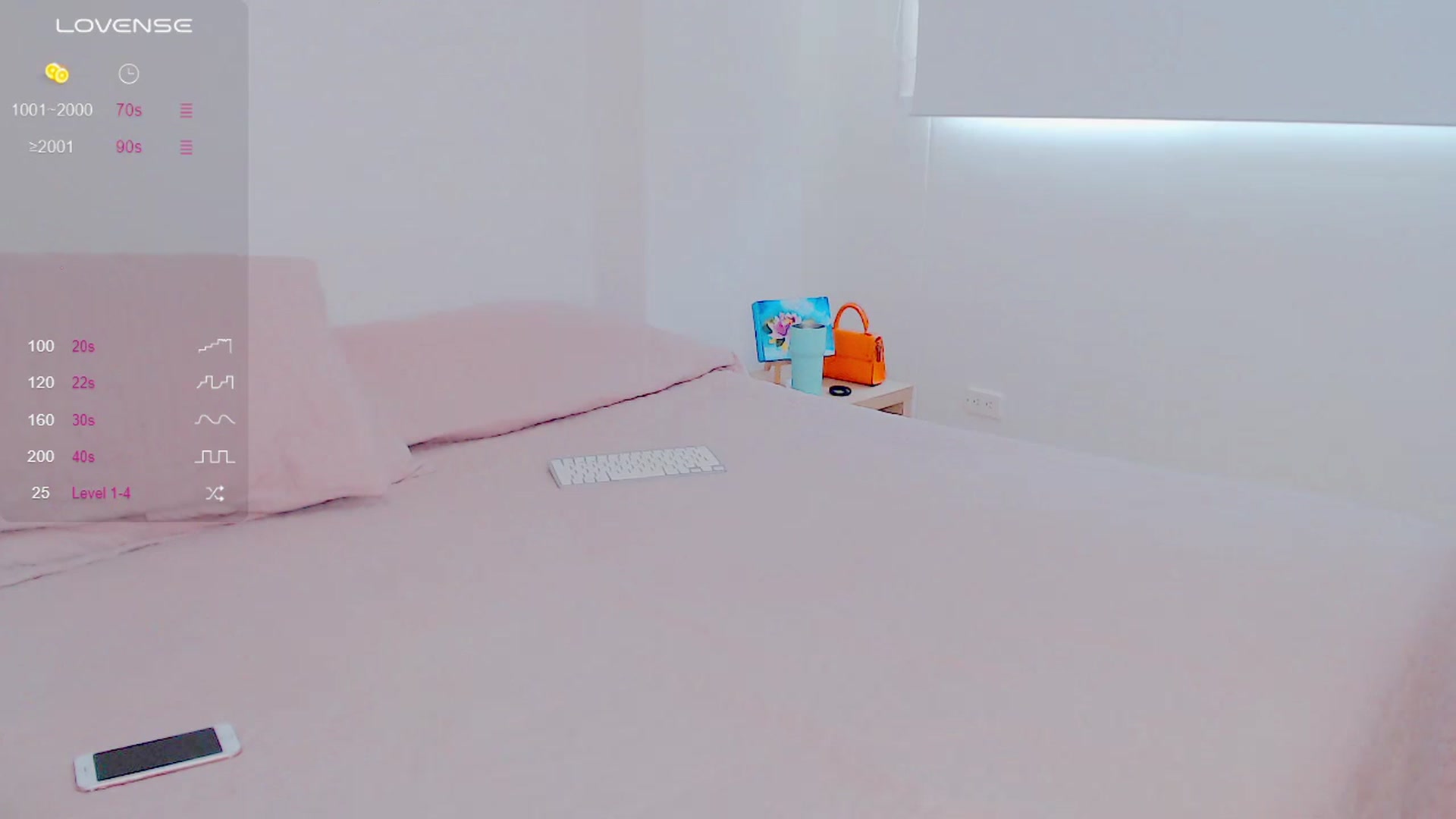 Gallery image thumbnail from AliceFox_'s myfreecams stream on, 03/06/2024, 19:00 image 17 of 20
