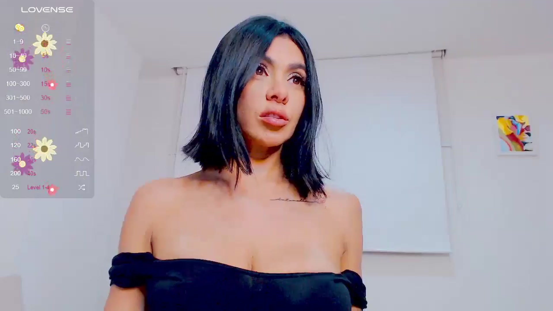 Gallery image thumbnail from AliceFox_'s myfreecams stream on, 05/20/2024, 02:48 image 17 of 20