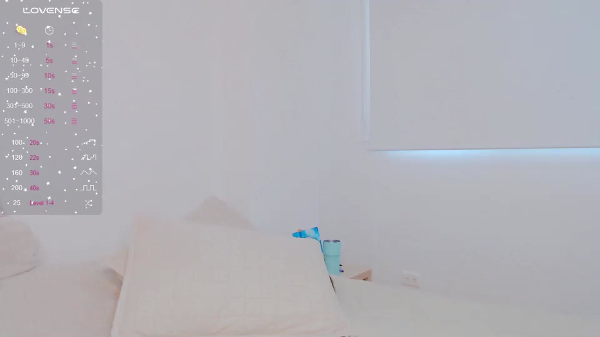 Gallery image thumbnail from AliceFox_'s myfreecams stream on, 07/20/2024, 19:11 image 5 of 20