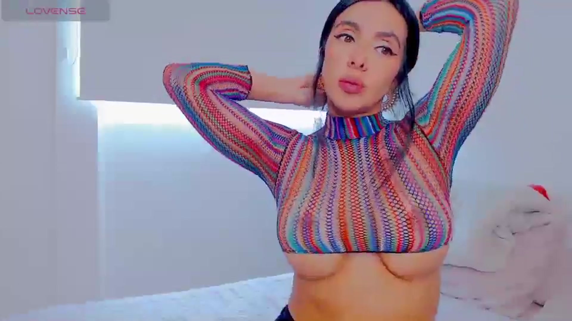 Gallery image thumbnail from AliceFox_'s myfreecams stream on, 11/20/2024, 19:53 image 3 of 20