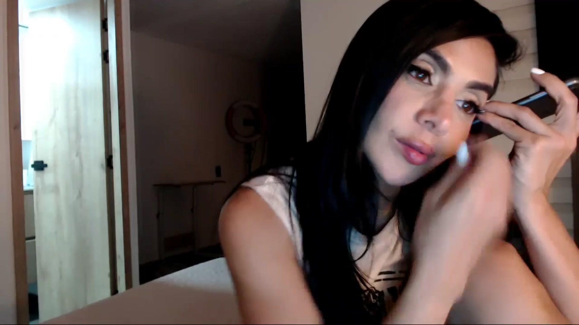 Gallery image thumbnail from AliceFox_'s myfreecams stream on, 02/22/2026, 02:24 image 14 of 20