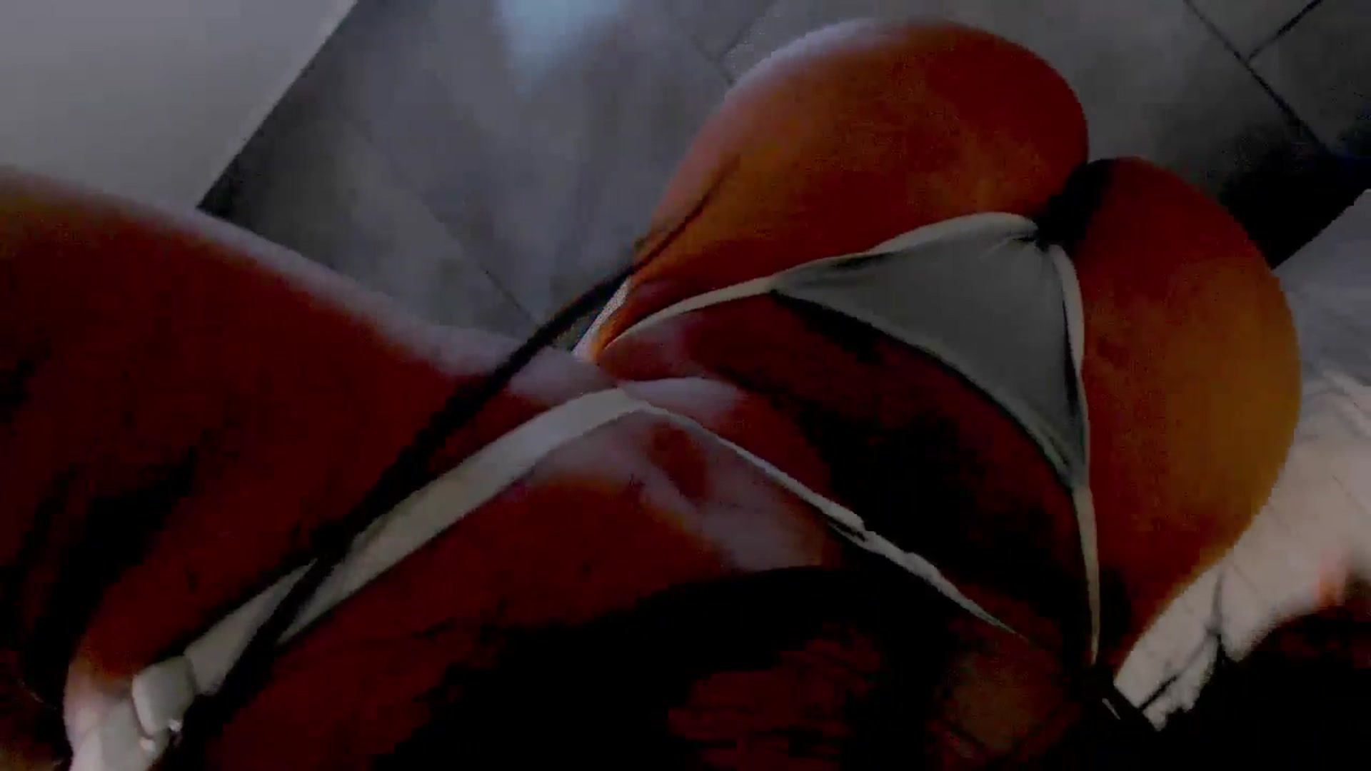 Gallery image thumbnail from AliceFox_'s myfreecams stream on, 02/28/2026, 21:28 image 3 of 20