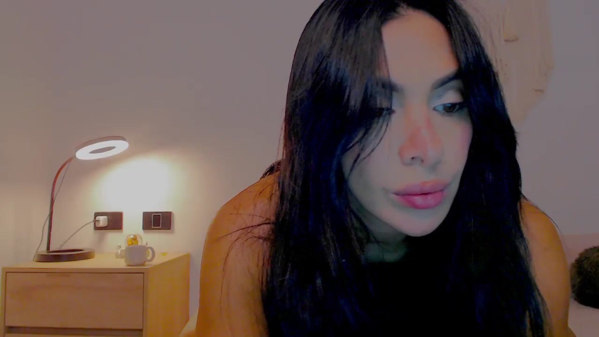 Gallery image thumbnail from AliceFox_'s myfreecams stream on, 03/10/2026, 01:31 image 7 of 20