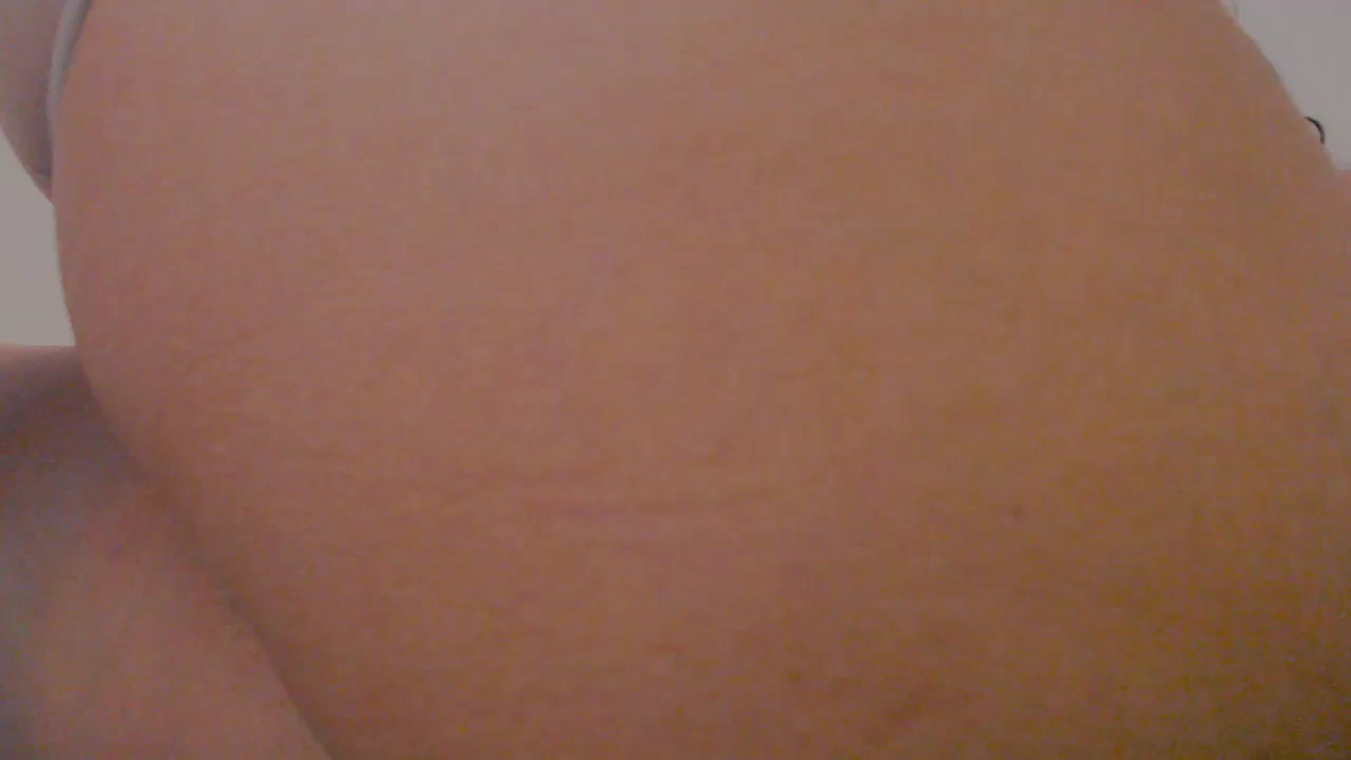 Gallery image thumbnail from AliceFox_'s myfreecams stream on, 03/11/2026, 24:29 image 17 of 20