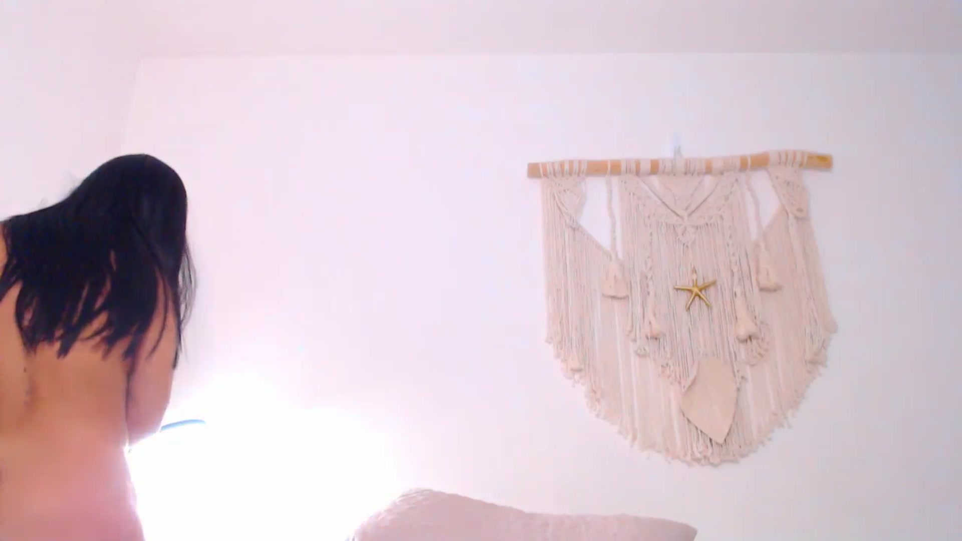 Gallery image thumbnail from AliceFox_'s myfreecams stream on, 03/23/2026, 20:26 image 15 of 20