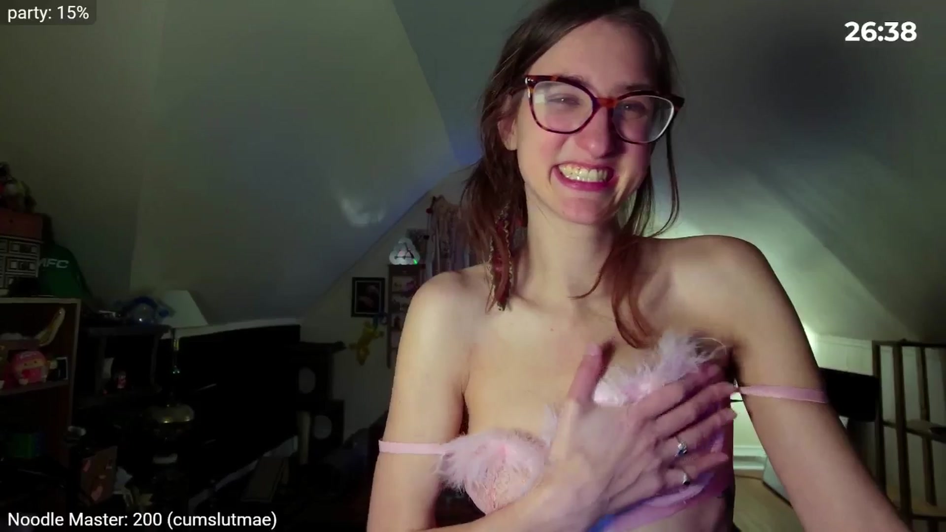 Gallery image thumbnail from AliceFunker's myfreecams stream on, 12/01/2025, 05:15 image 20 of 20