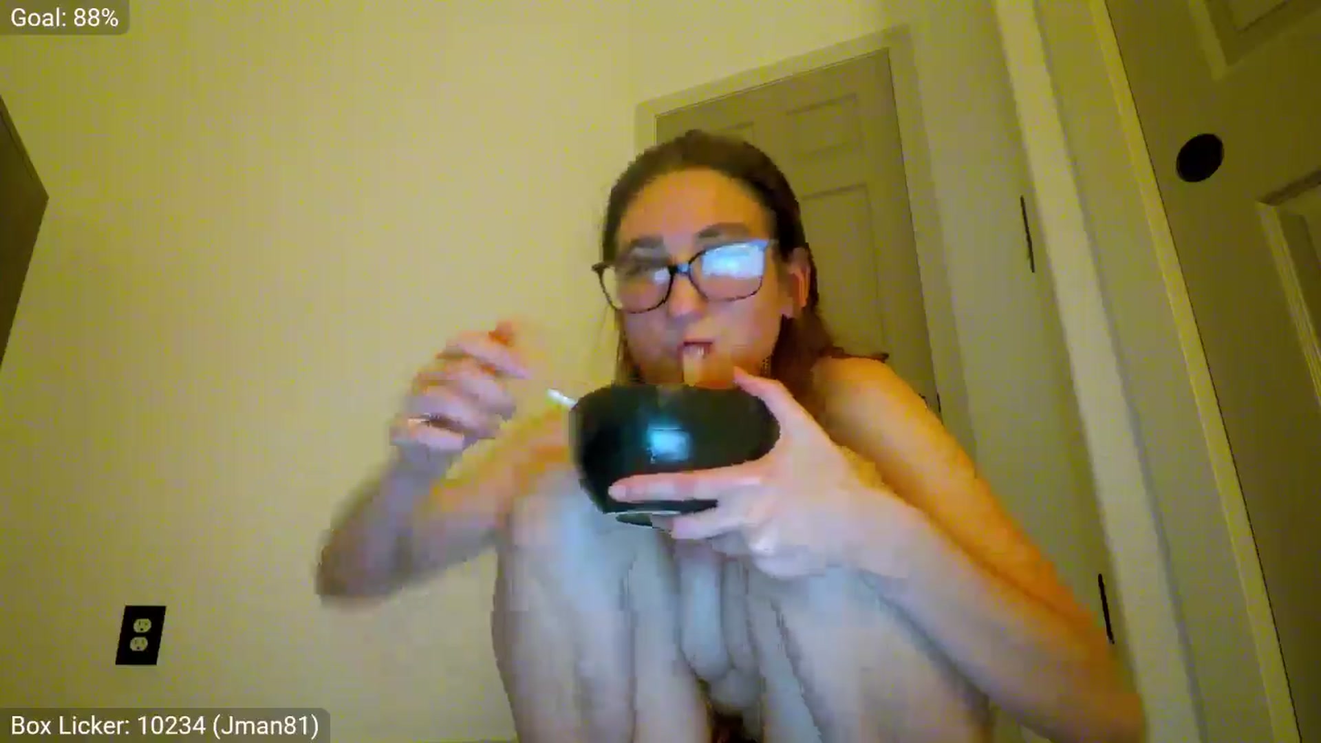Gallery image thumbnail from AliceFunker's myfreecams stream on, 03/03/2026, 07:08 image 19 of 20
