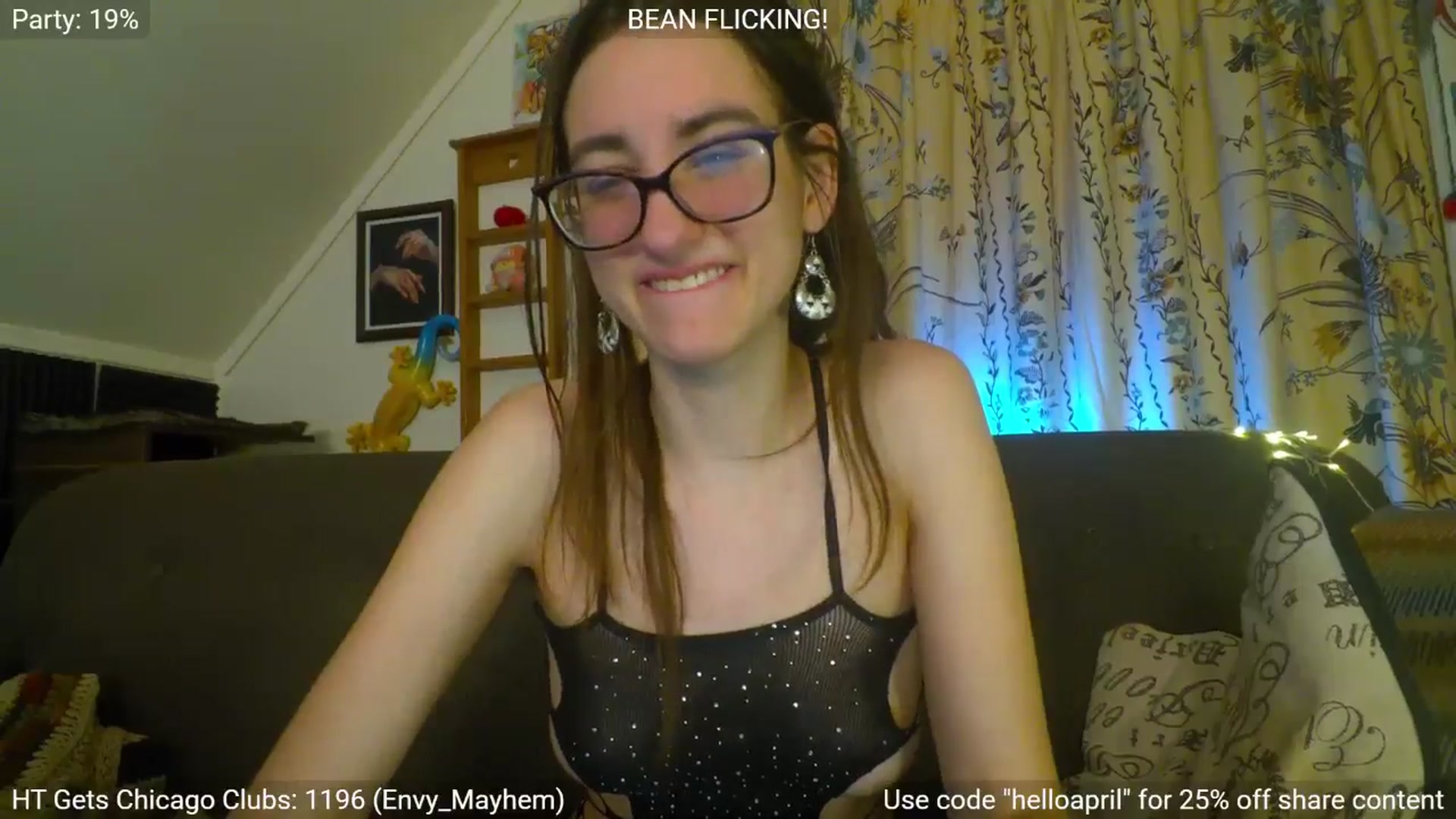 Gallery image thumbnail from AliceFunker's myfreecams stream on, 04/05/2026, 06:13 image 13 of 20
