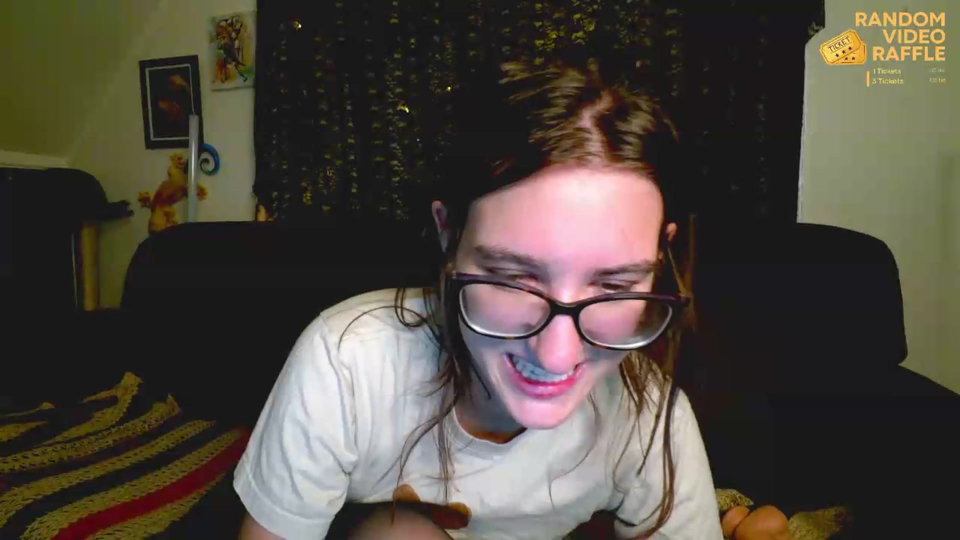 Gallery image thumbnail from AliceFunker's myfreecams stream on, 06/26/2026, 05:44 image 13 of 20