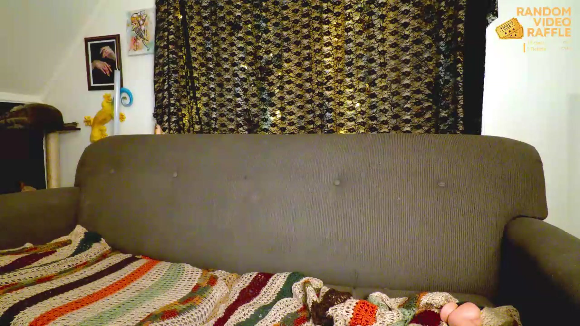 Gallery image thumbnail from AliceFunker's myfreecams stream on, 06/26/2026, 05:44 image 14 of 20