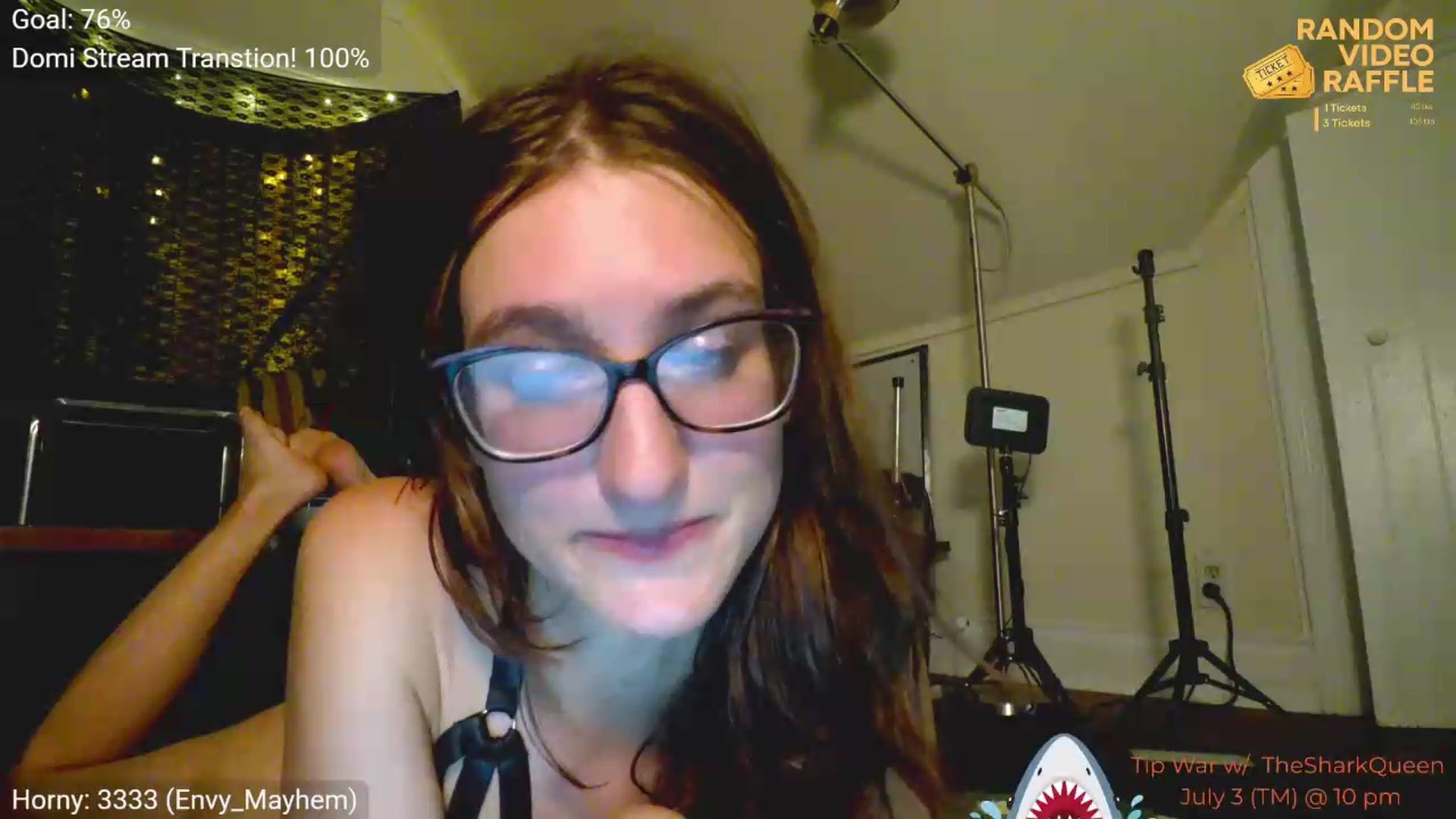 Gallery image thumbnail from AliceFunker's myfreecams stream on, 07/04/2026, 03:05 image 11 of 20