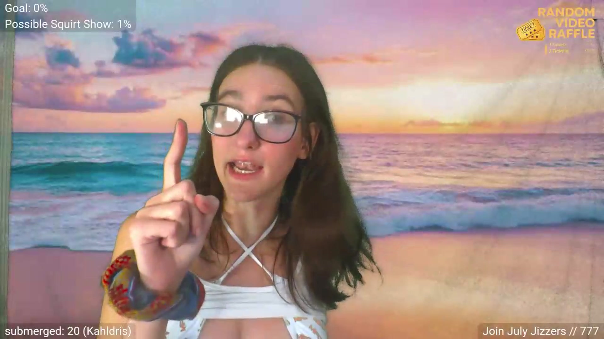 Gallery image thumbnail from AliceFunker's myfreecams stream on, 07/12/2026, 04:43 image 4 of 20