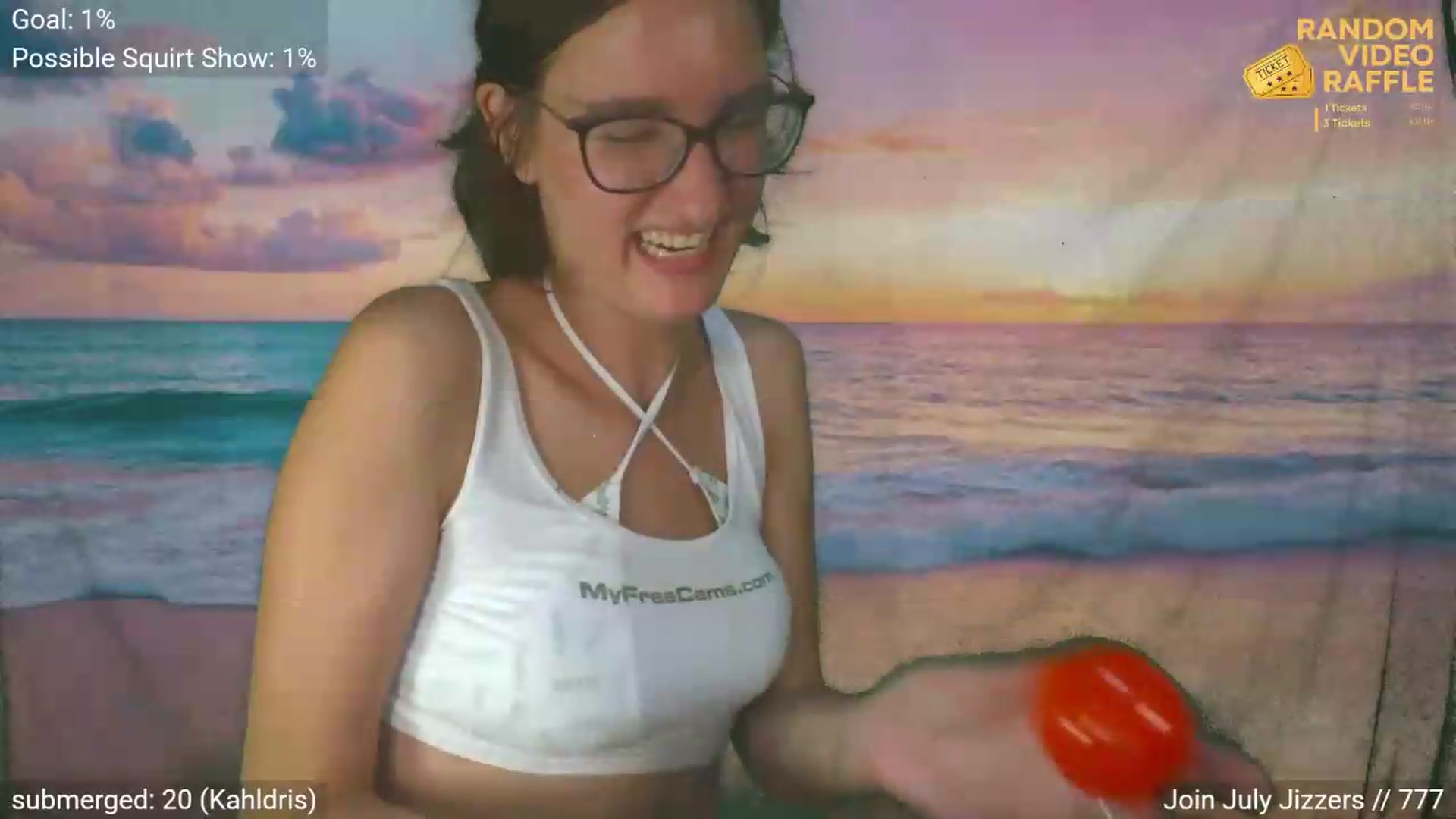 Gallery image thumbnail from AliceFunker's myfreecams stream on, 07/12/2026, 04:43 image 10 of 20
