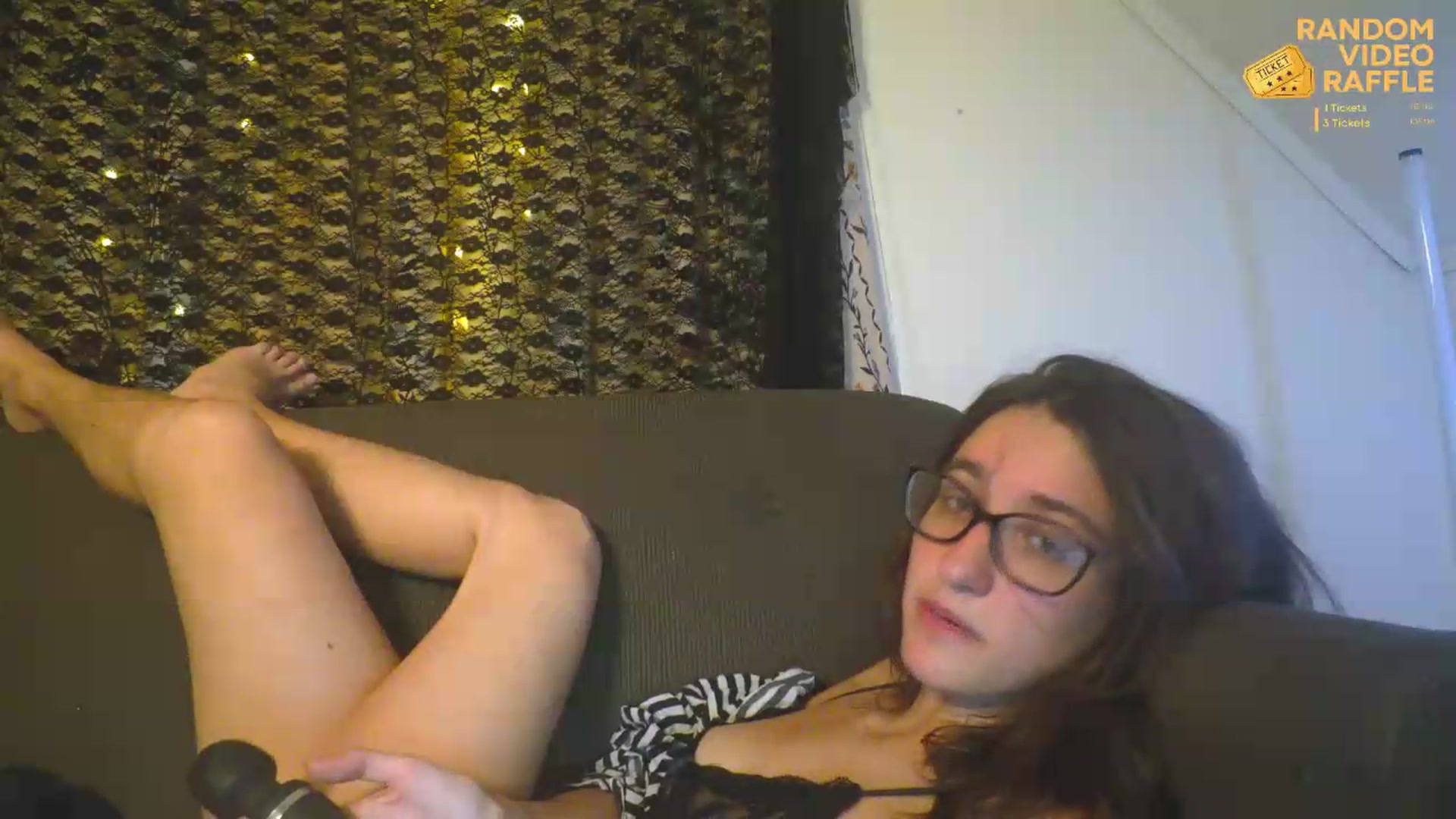Gallery image thumbnail from AliceFunker's myfreecams stream on, 07/14/2026, 06:40 image 8 of 20