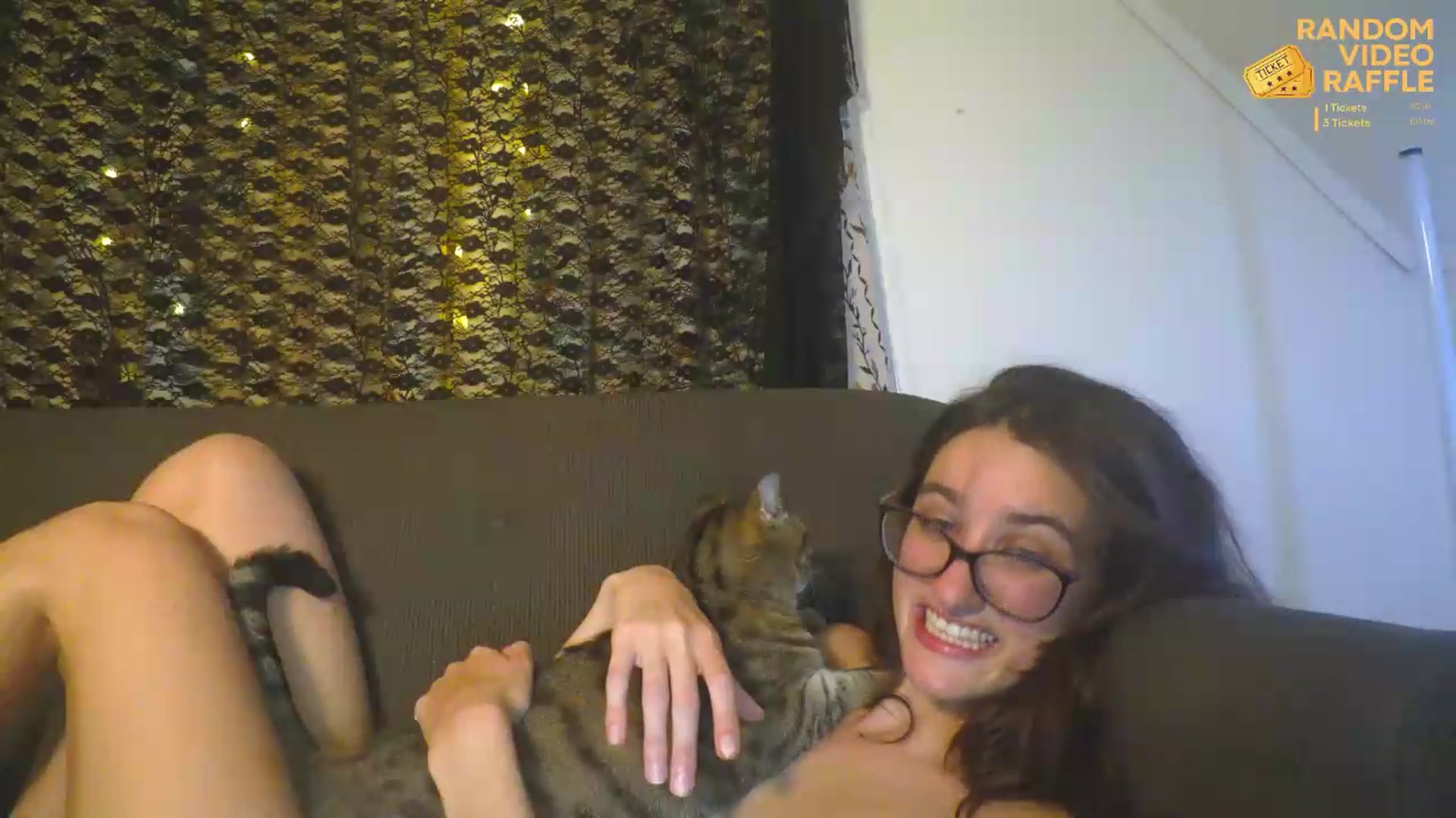 Gallery image thumbnail from AliceFunker's myfreecams stream on, 07/14/2026, 06:40 image 4 of 20